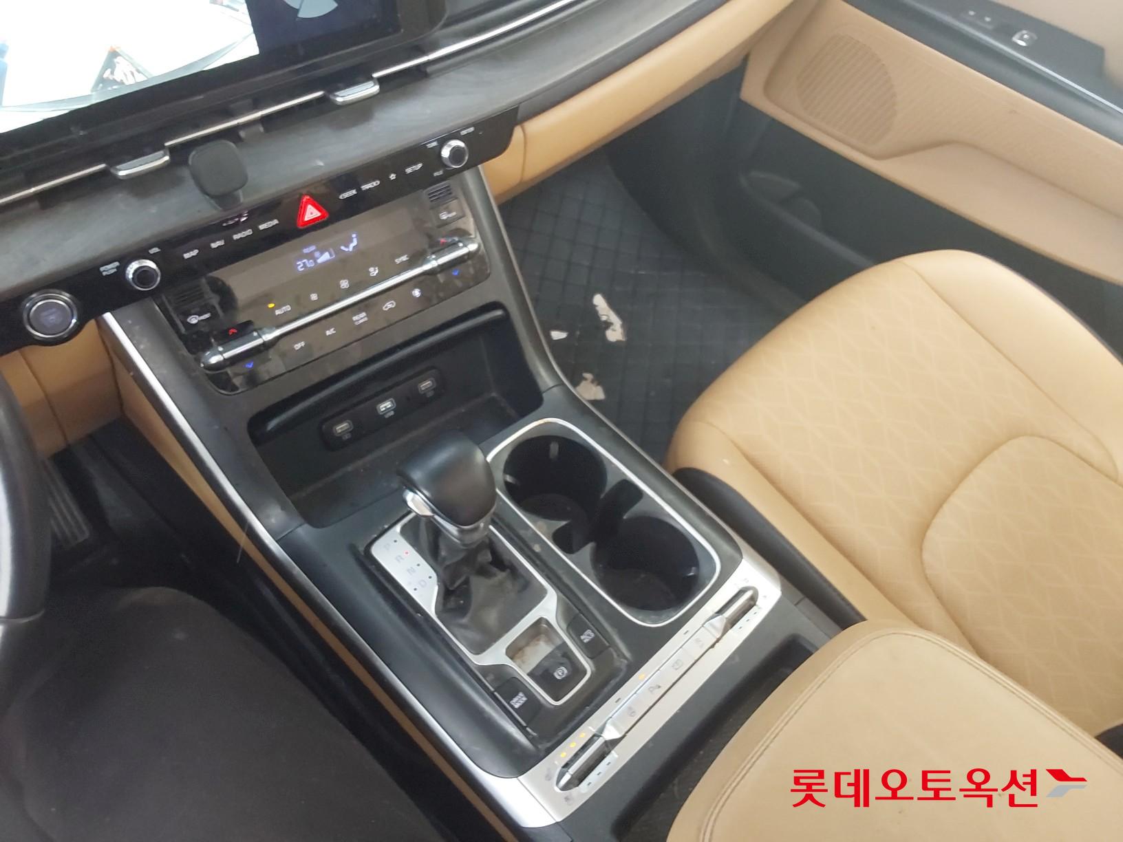 Kia Carnival id 3446759 из Кореи 33