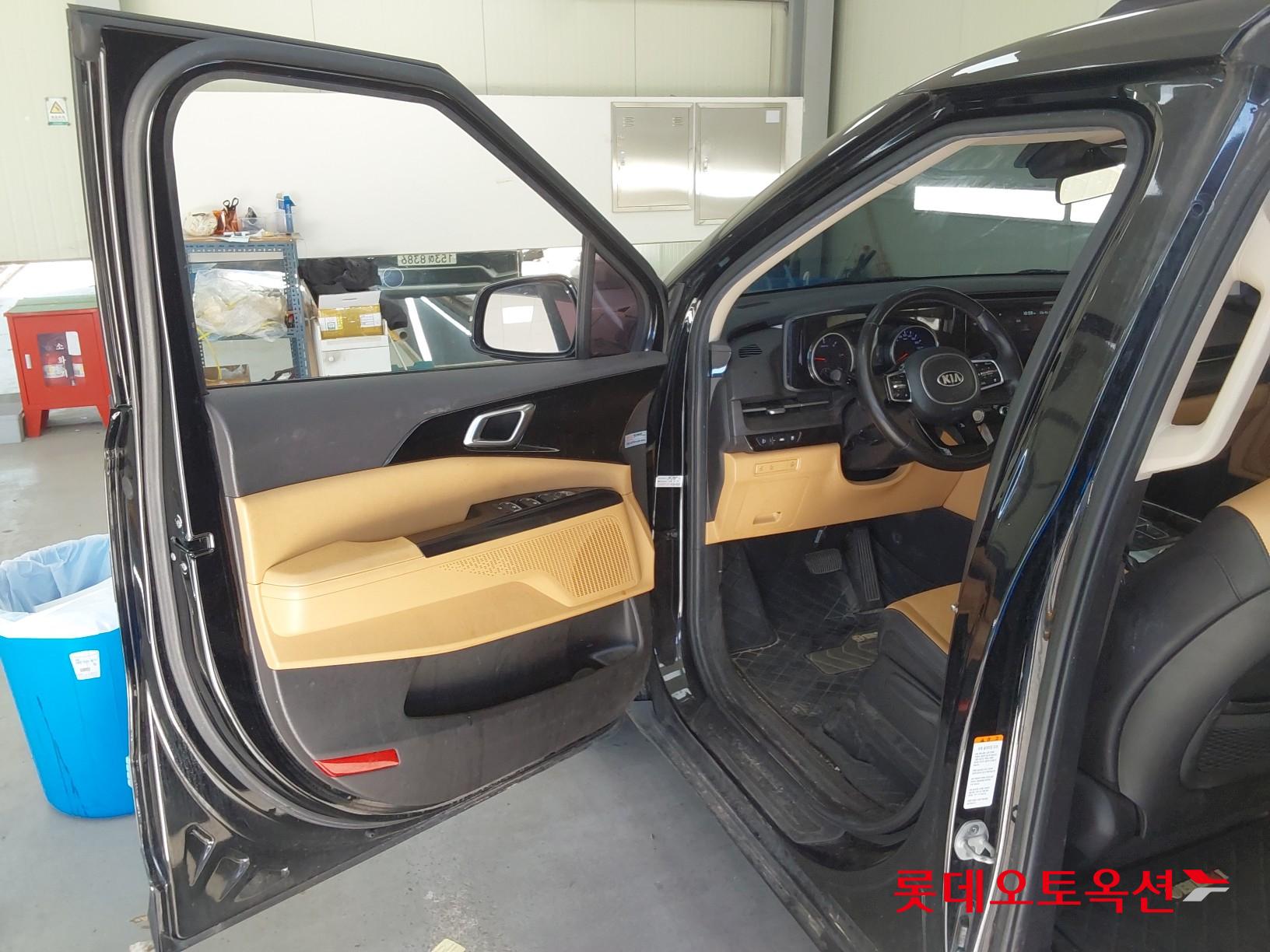 Kia Carnival id 3446759 из Кореи 34