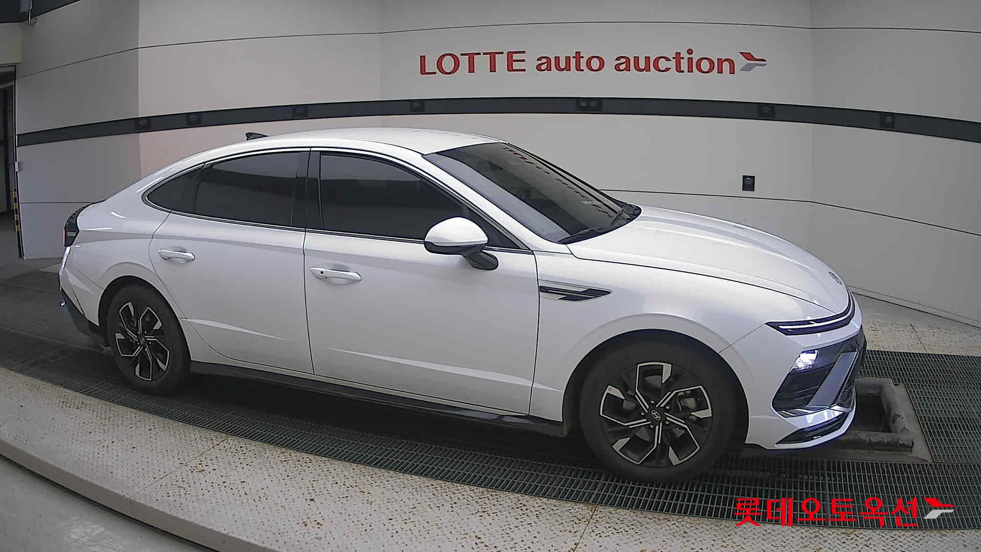 Hyundai Sonata id 3441769 из Кореи 17