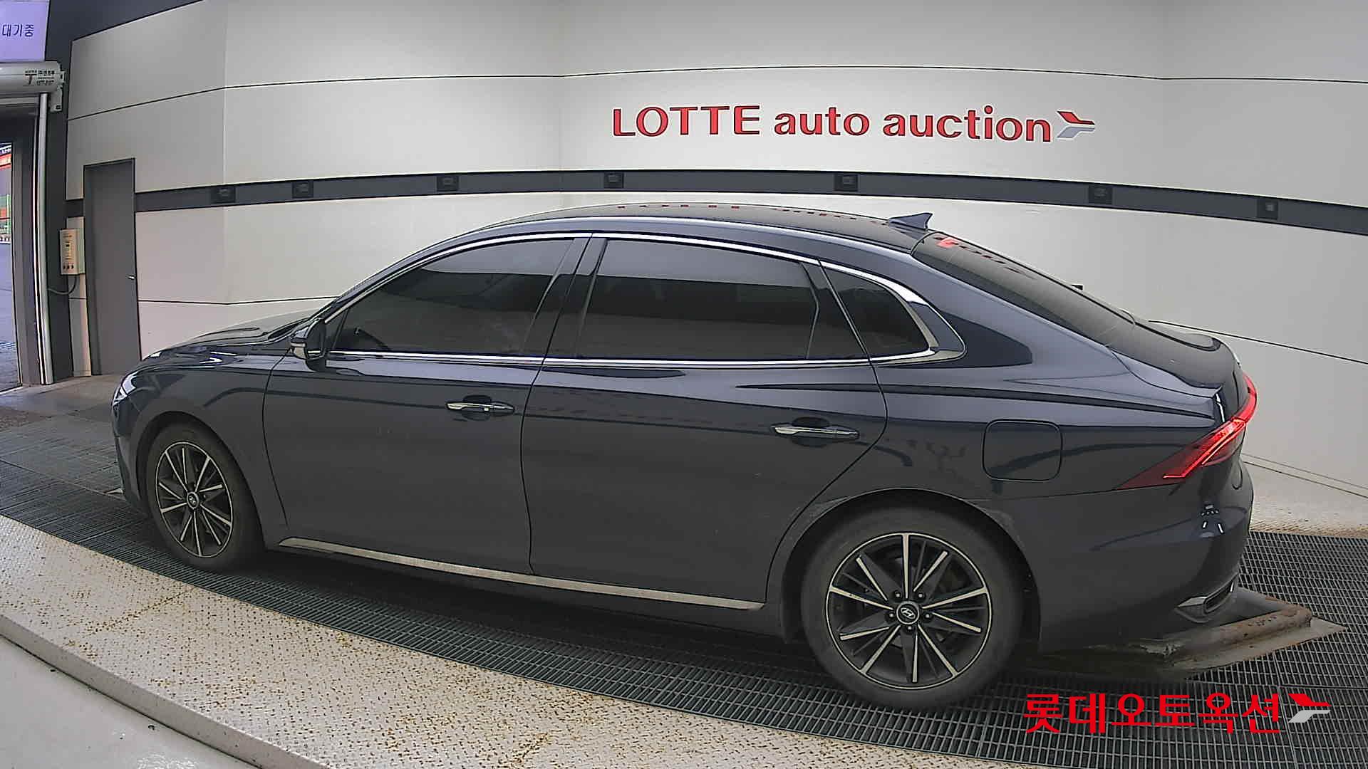 Hyundai Grandeur id 3436566 из Кореи 11