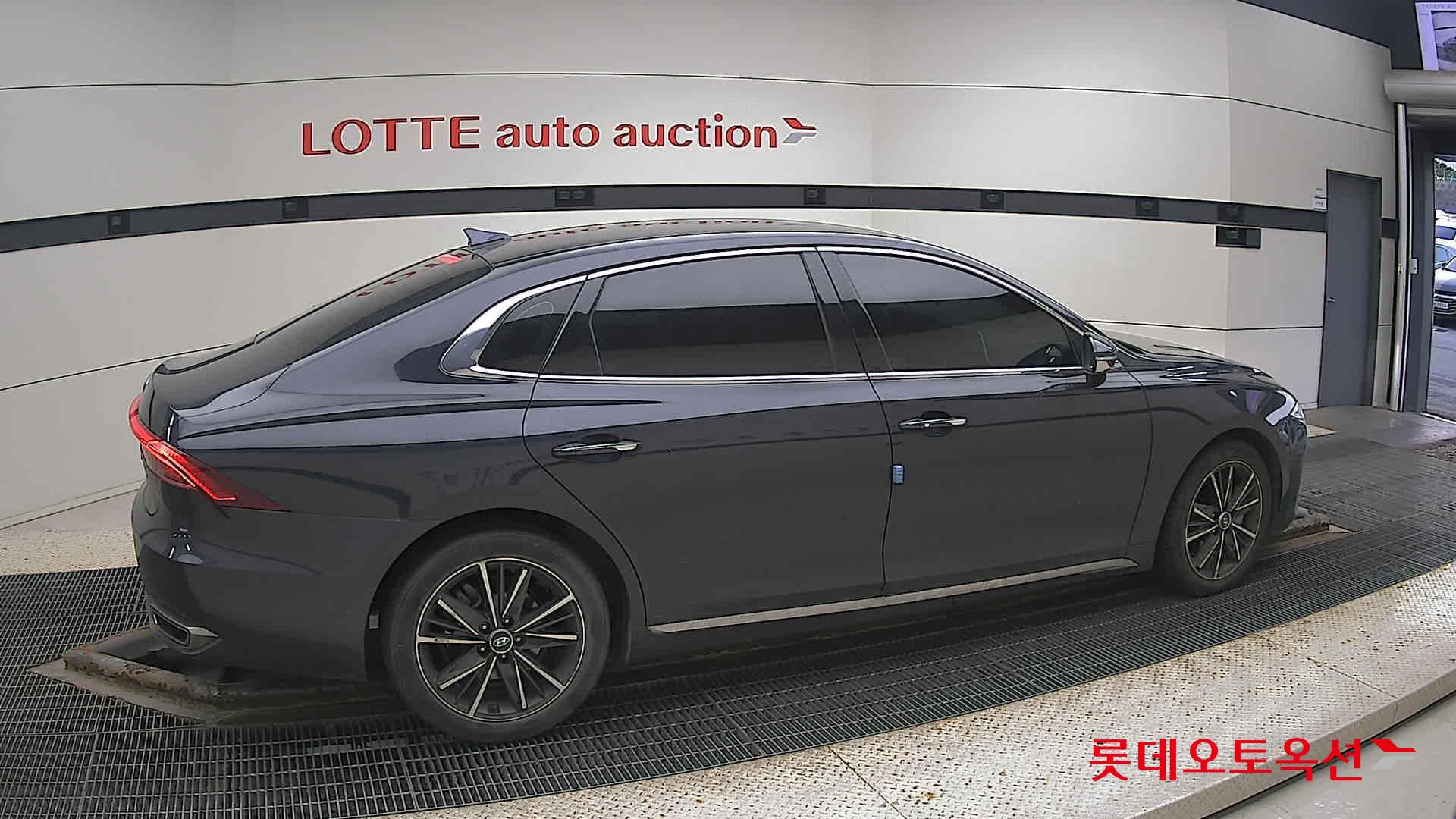 Hyundai Grandeur id 3436566 из Кореи 18