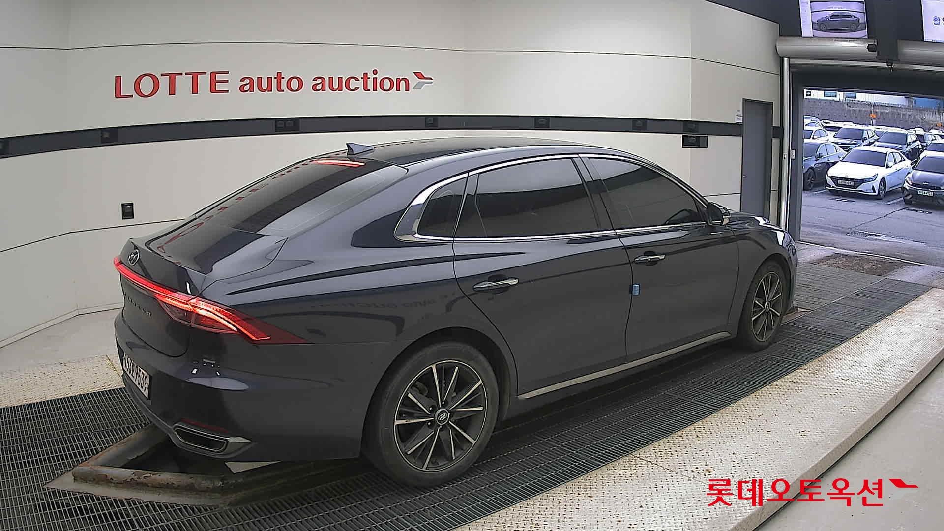 Hyundai Grandeur id 3436566 из Кореи 19