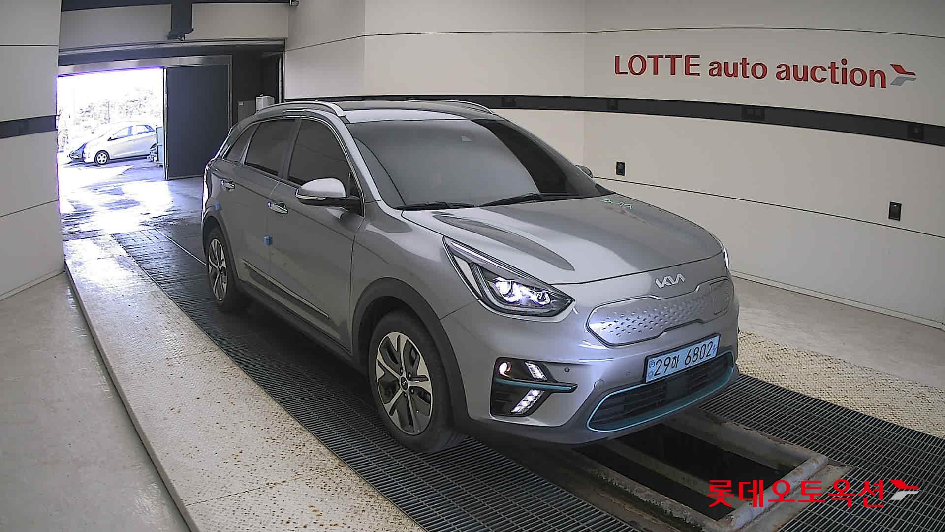 Kia Niro EV 2022 Steelgray из Кореи, фото 2