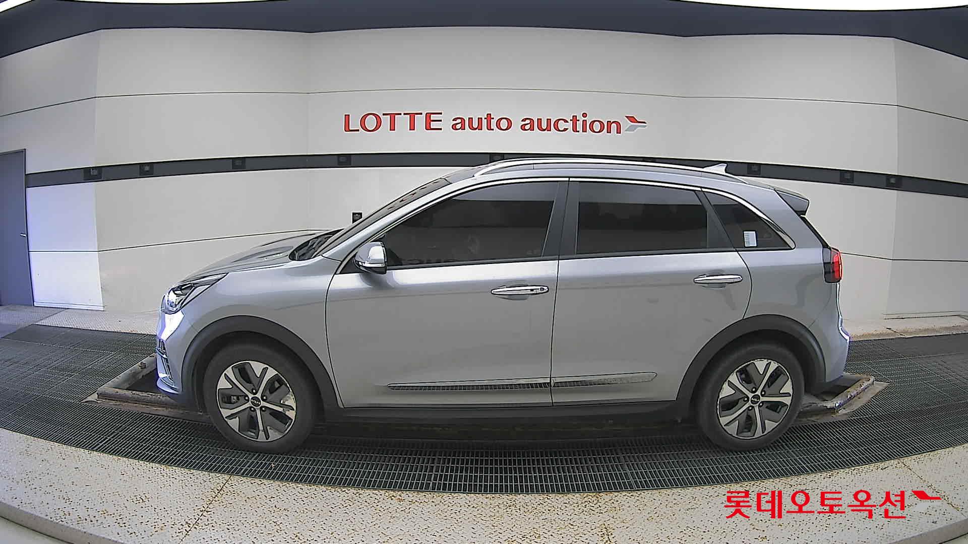 Kia Niro EV id 3446765 из Кореи 7
