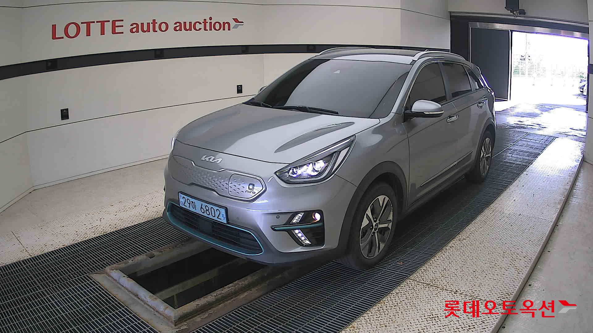 Kia Niro EV id 3446765 из Кореи 14