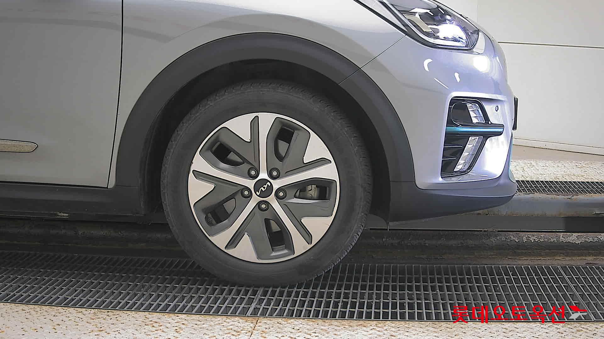 Kia Niro EV id 3446765 из Кореи 23