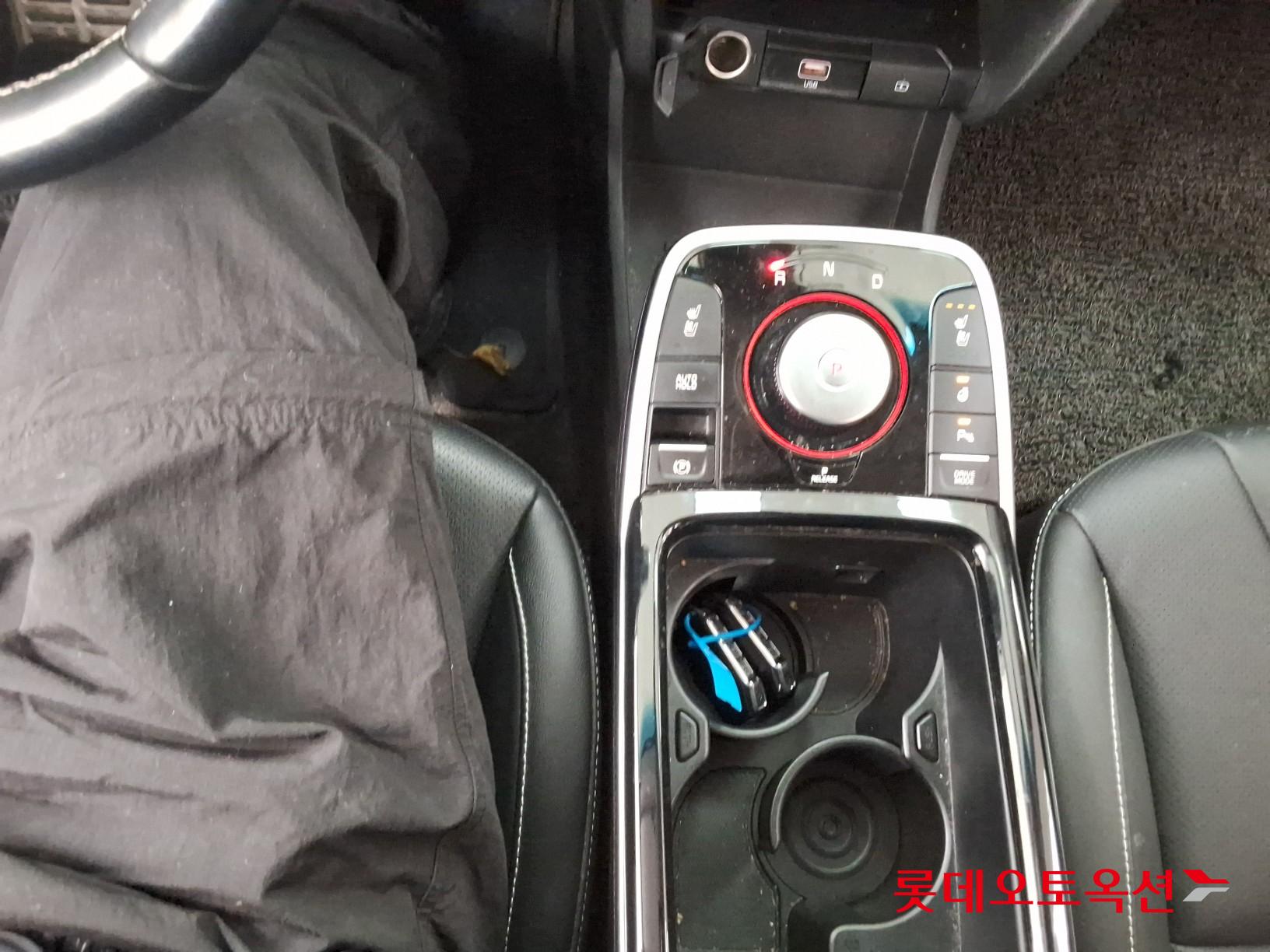 Kia Niro EV id 3446765 из Кореи 31