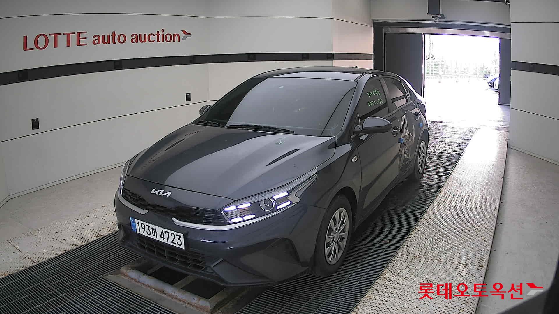 Kia K3 2022 Platinium Graphite из Кореи