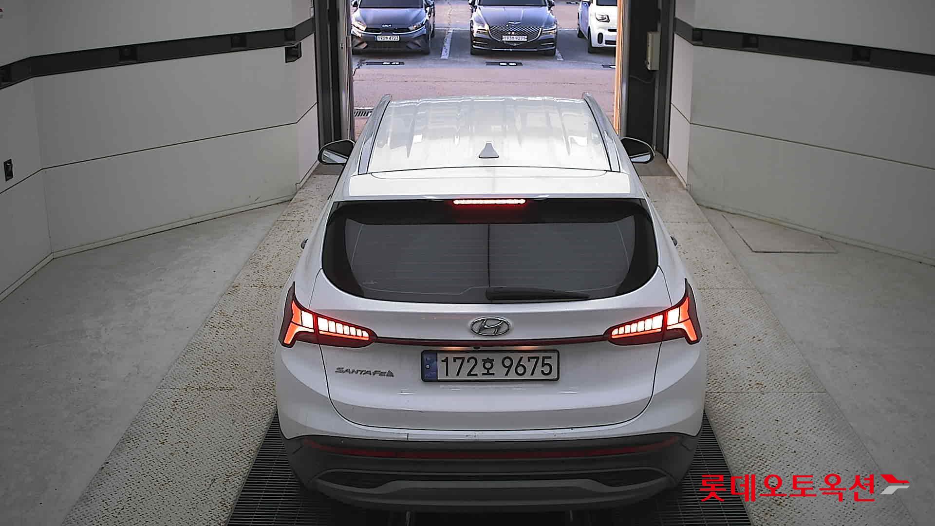 Hyundai Santa Fe 2023 Creamy White Pearl (optional) из Кореи, фото 5