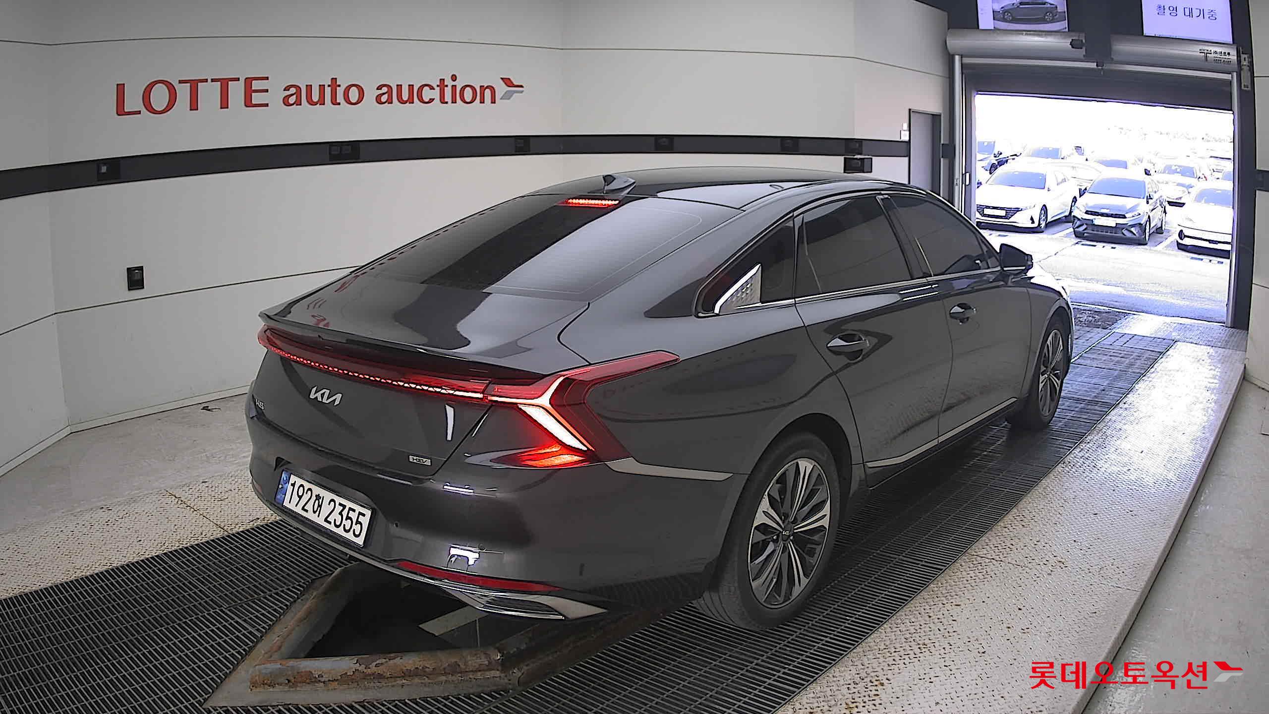 Kia K8 Hybrid 2023 Interstellagray из Кореи, фото 4