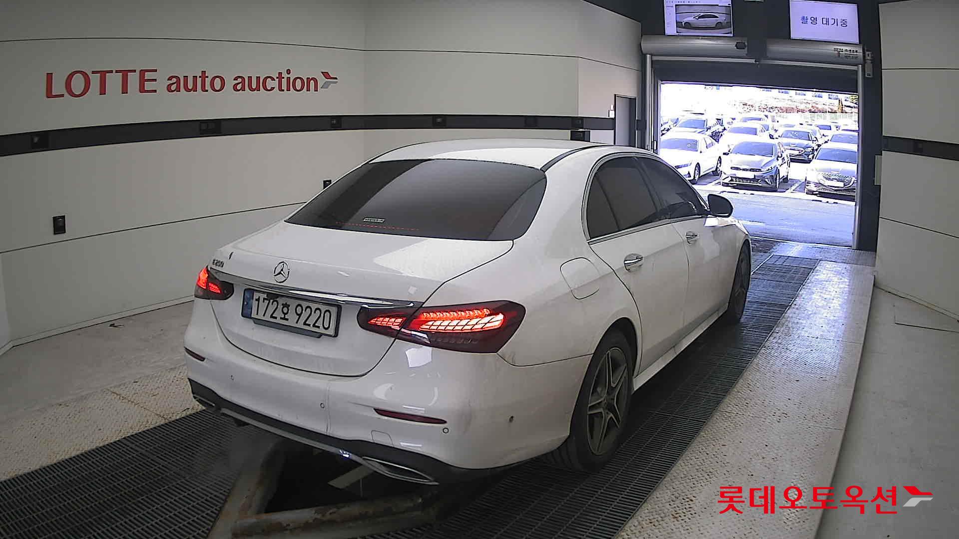 Mercedes-Benz Mercedes-Benz E250 id 3441833 из Кореи 20