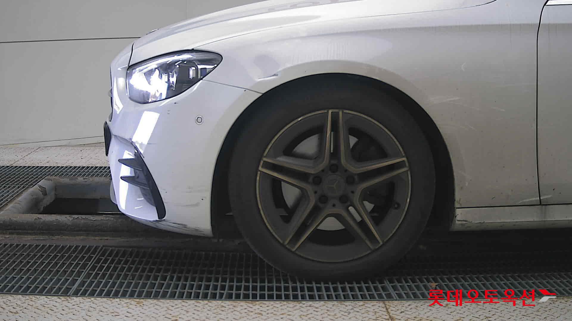 Mercedes-Benz Mercedes-Benz E250 id 3441833 из Кореи 21