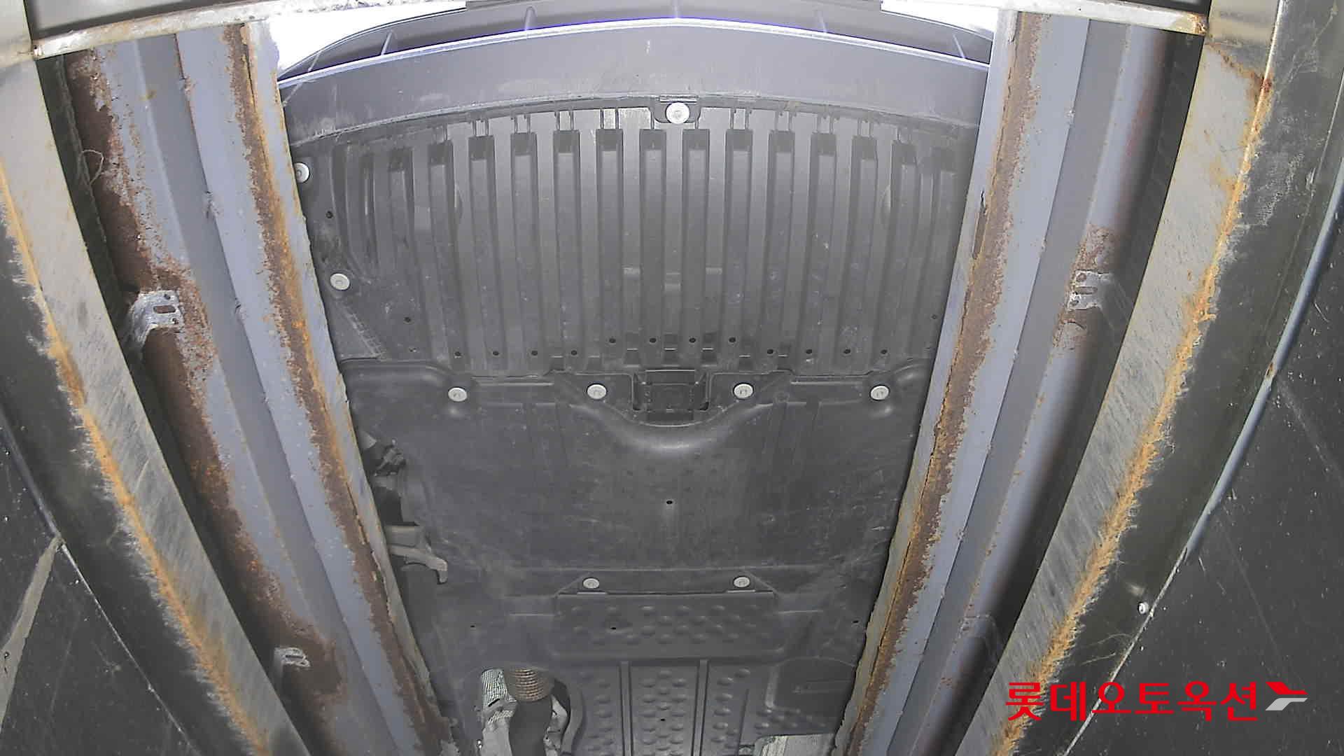 Mercedes-Benz Mercedes-Benz E250 id 3441833 из Кореи 26