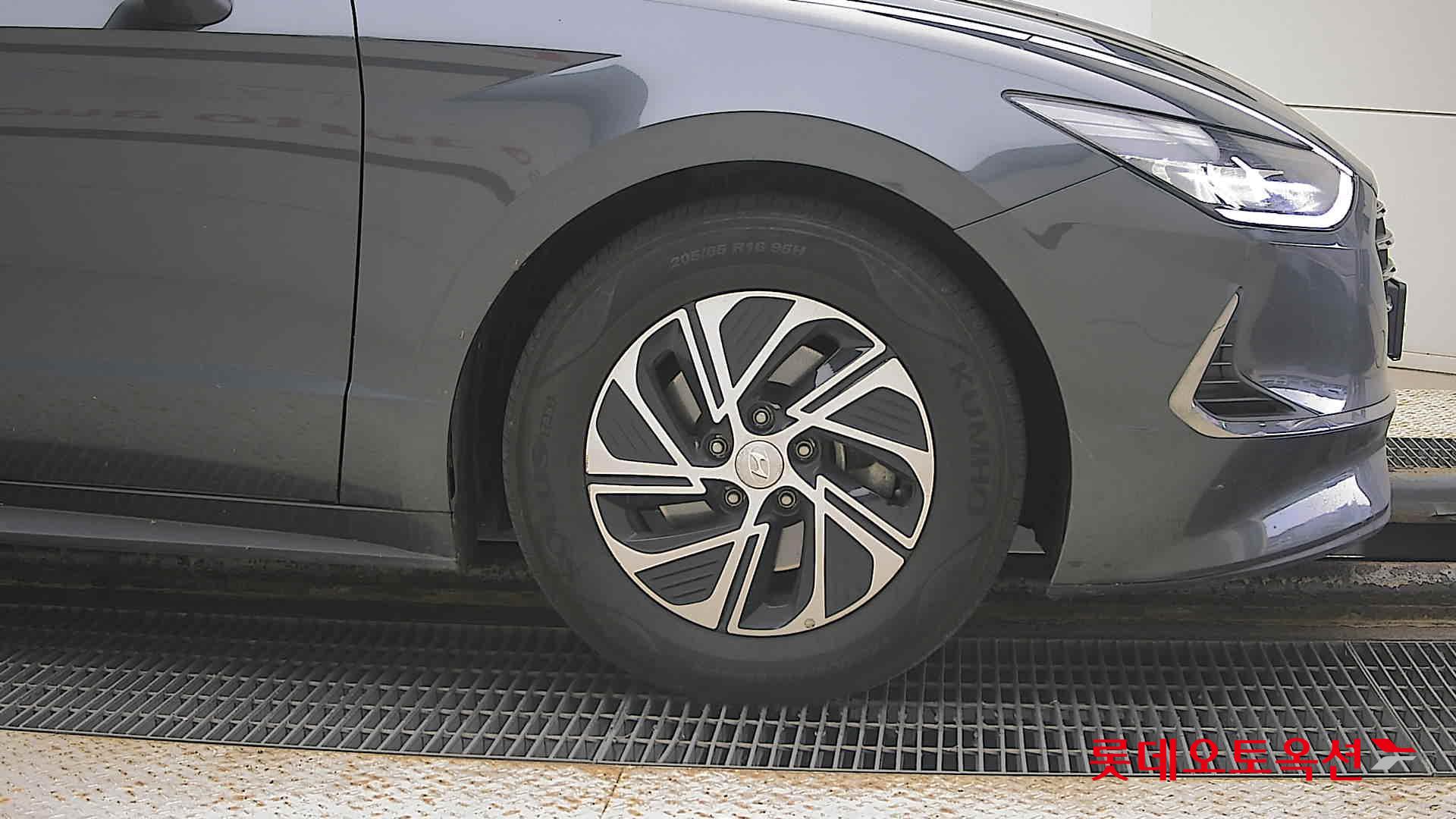 Hyundai Sonata Hybrid id 3436567 из Кореи 23