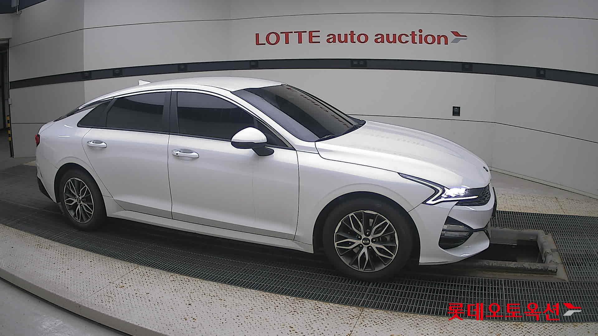 Kia K5 id 3461952 из Кореи 17