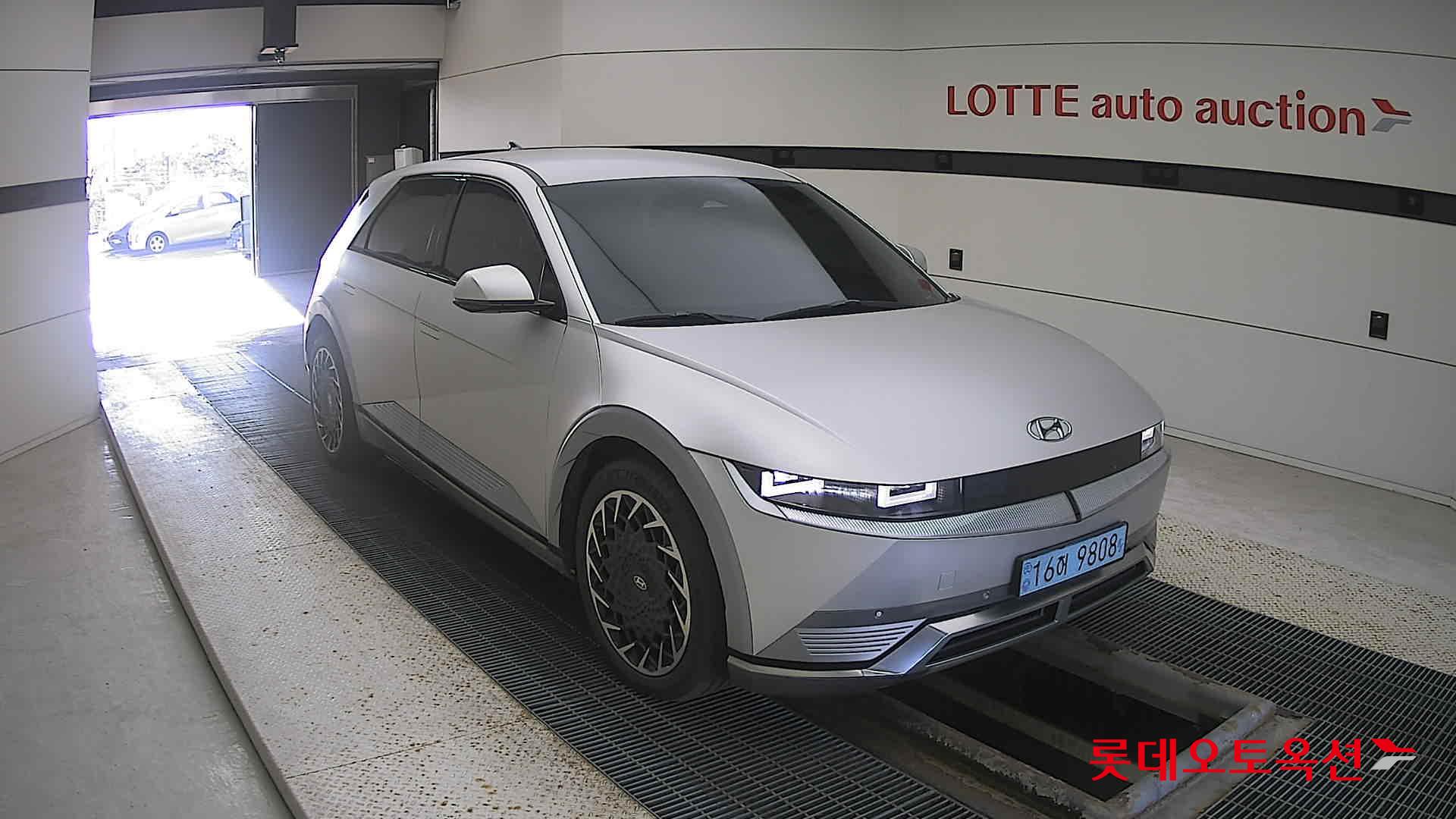 Hyundai IONIQ 5 2022 Gravity Gold Mat из Кореи, фото 2