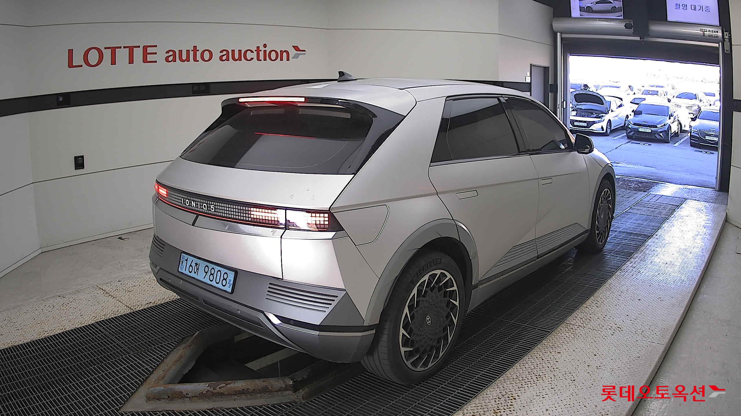 Hyundai IONIQ 5 2022 Gravity Gold Mat из Кореи, фото 4