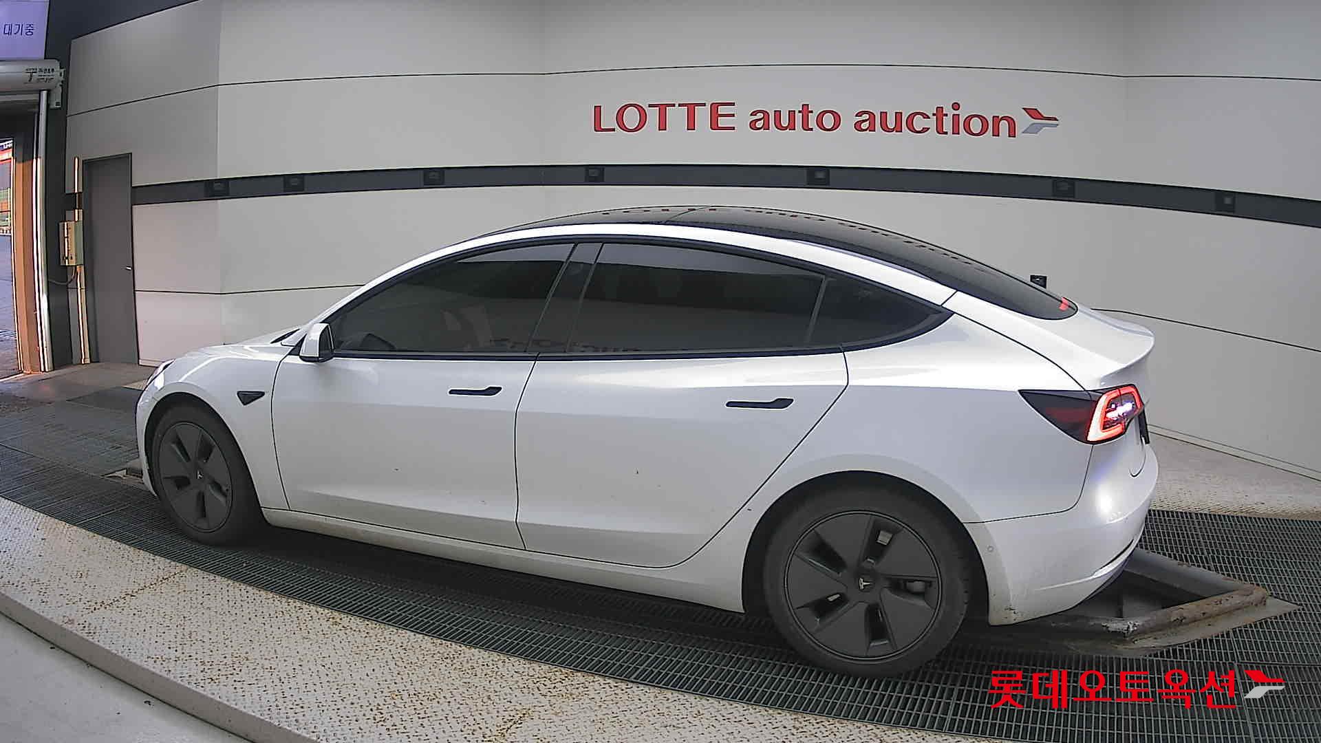 Tesla Model 3 Long Range id 3446790 из Кореи 11