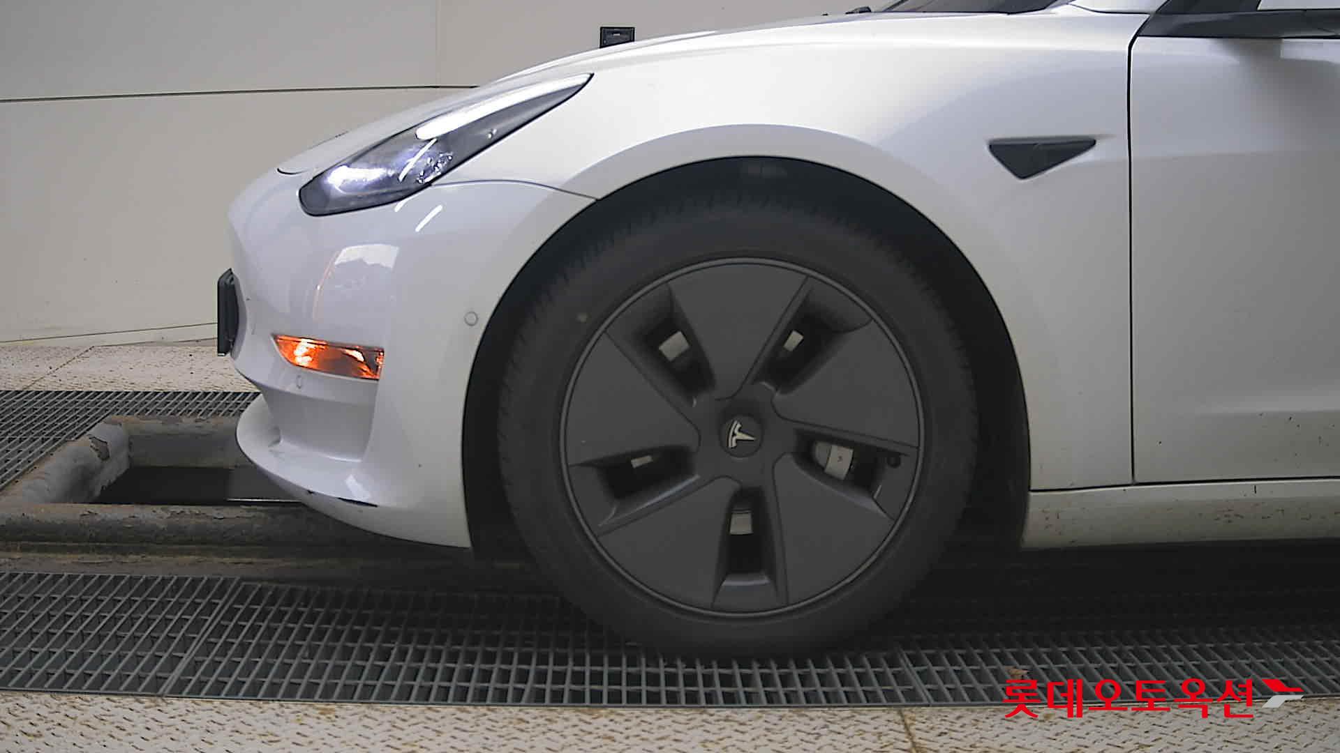 Tesla Model 3 Long Range id 3446790 из Кореи 21