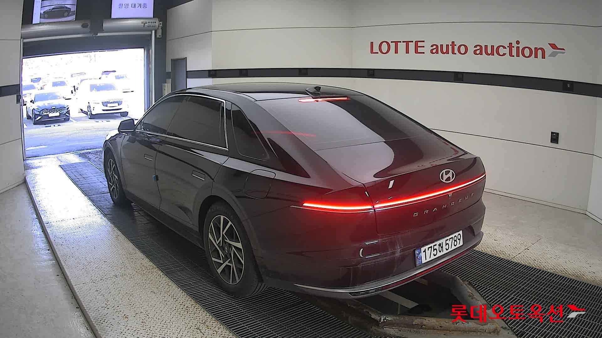 Hyundai Grandeur Hybrid 2023 Abyss Black Pearl из Кореи, фото 6
