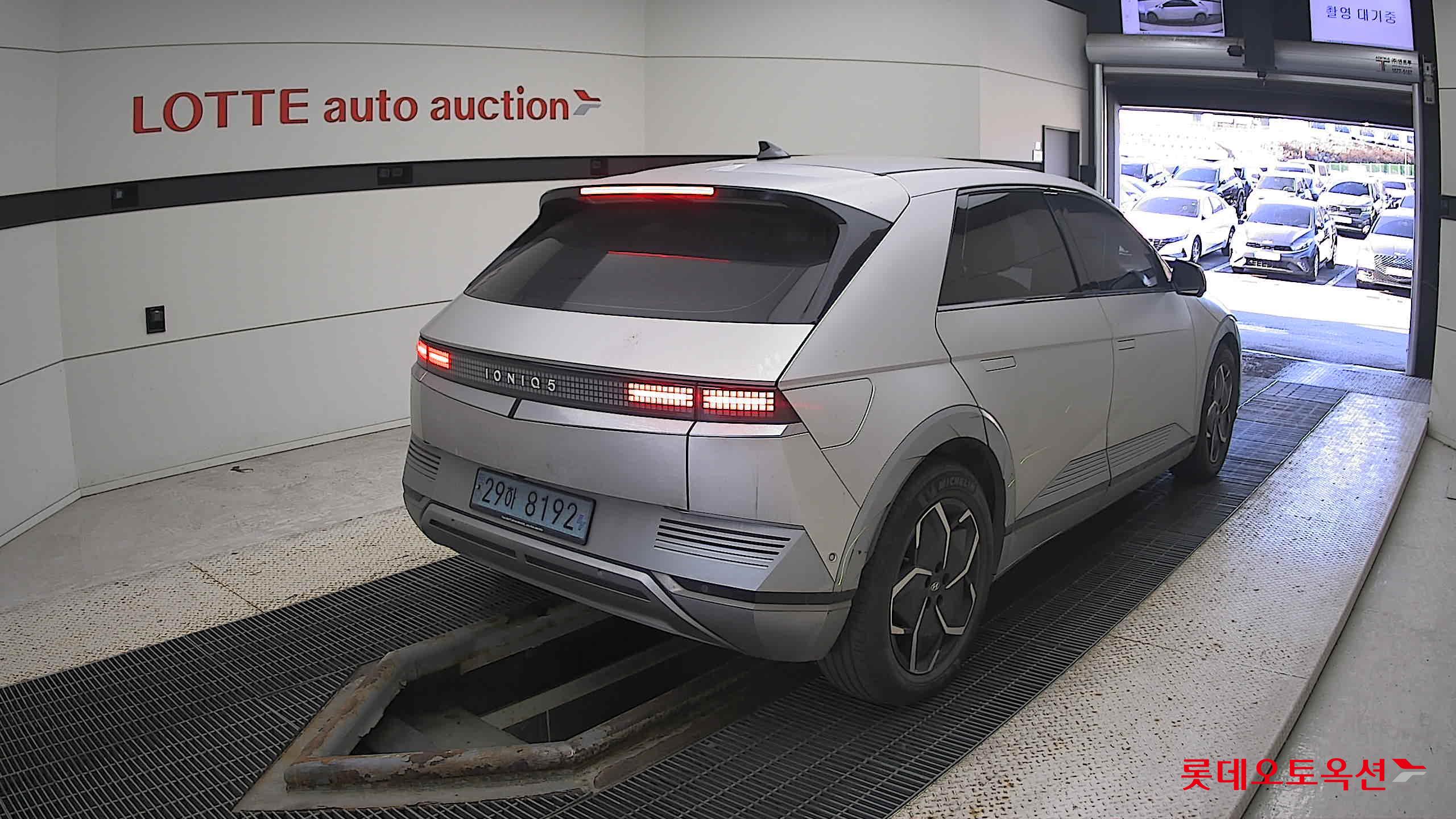 Hyundai IONIQ 5 2022 Gravity Gold Mat из Кореи, фото 4