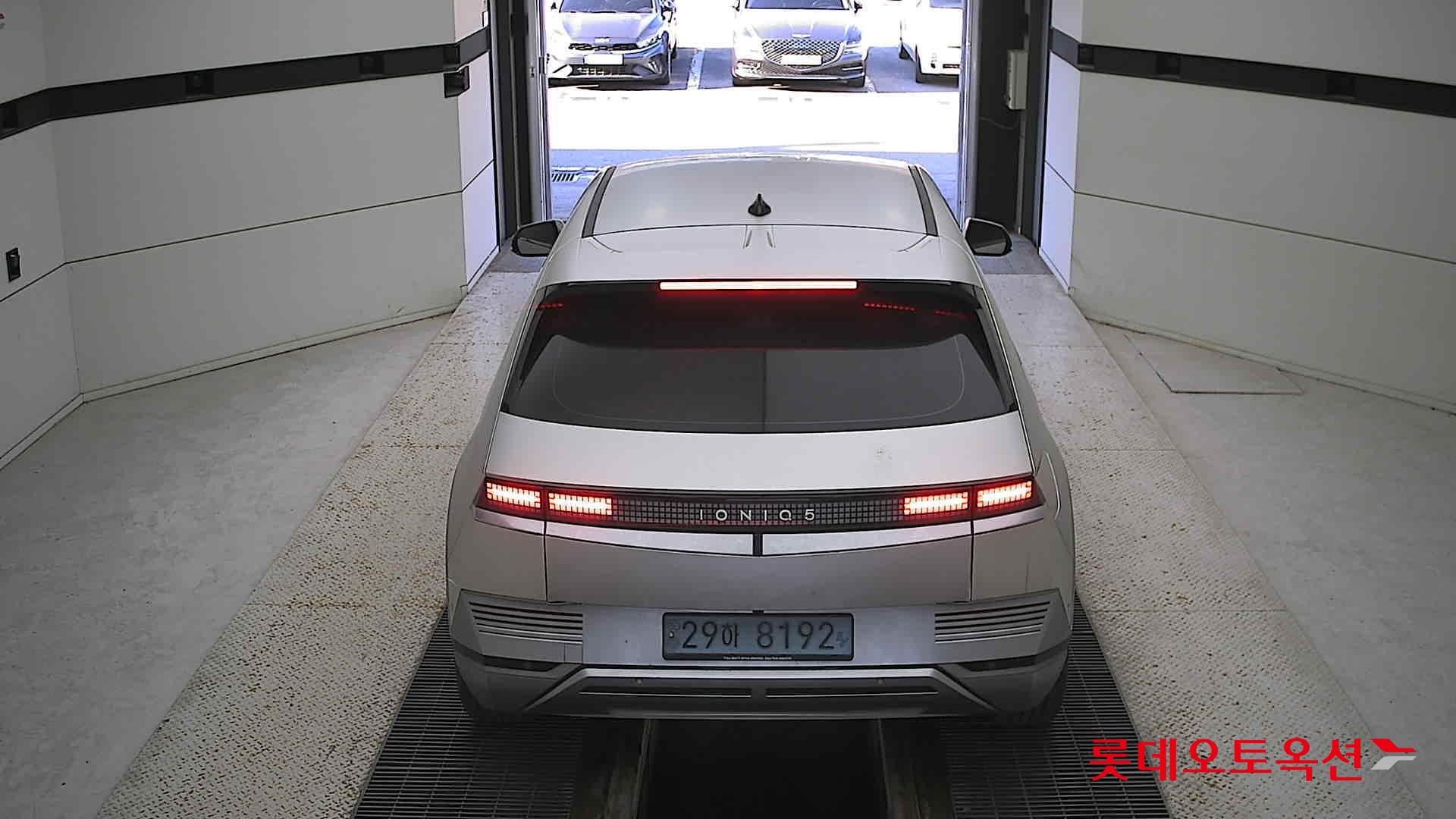 Hyundai IONIQ 5 2022 Gravity Gold Mat из Кореи, фото 5