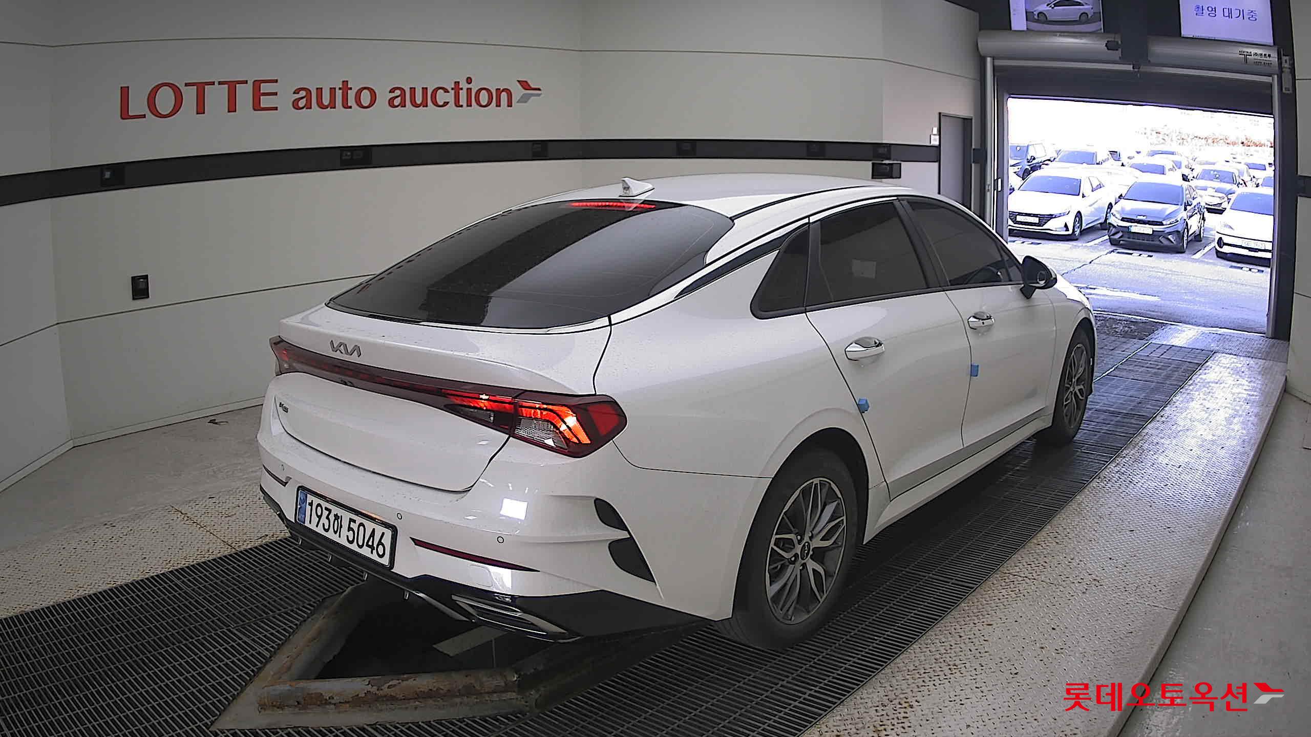 Kia K5 2022 Snow White Pearl (optional) из Кореи, фото 4