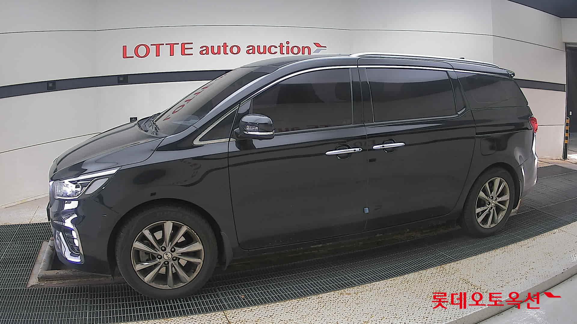 Kia Carnival Limousine id 3441815 из Кореи 12