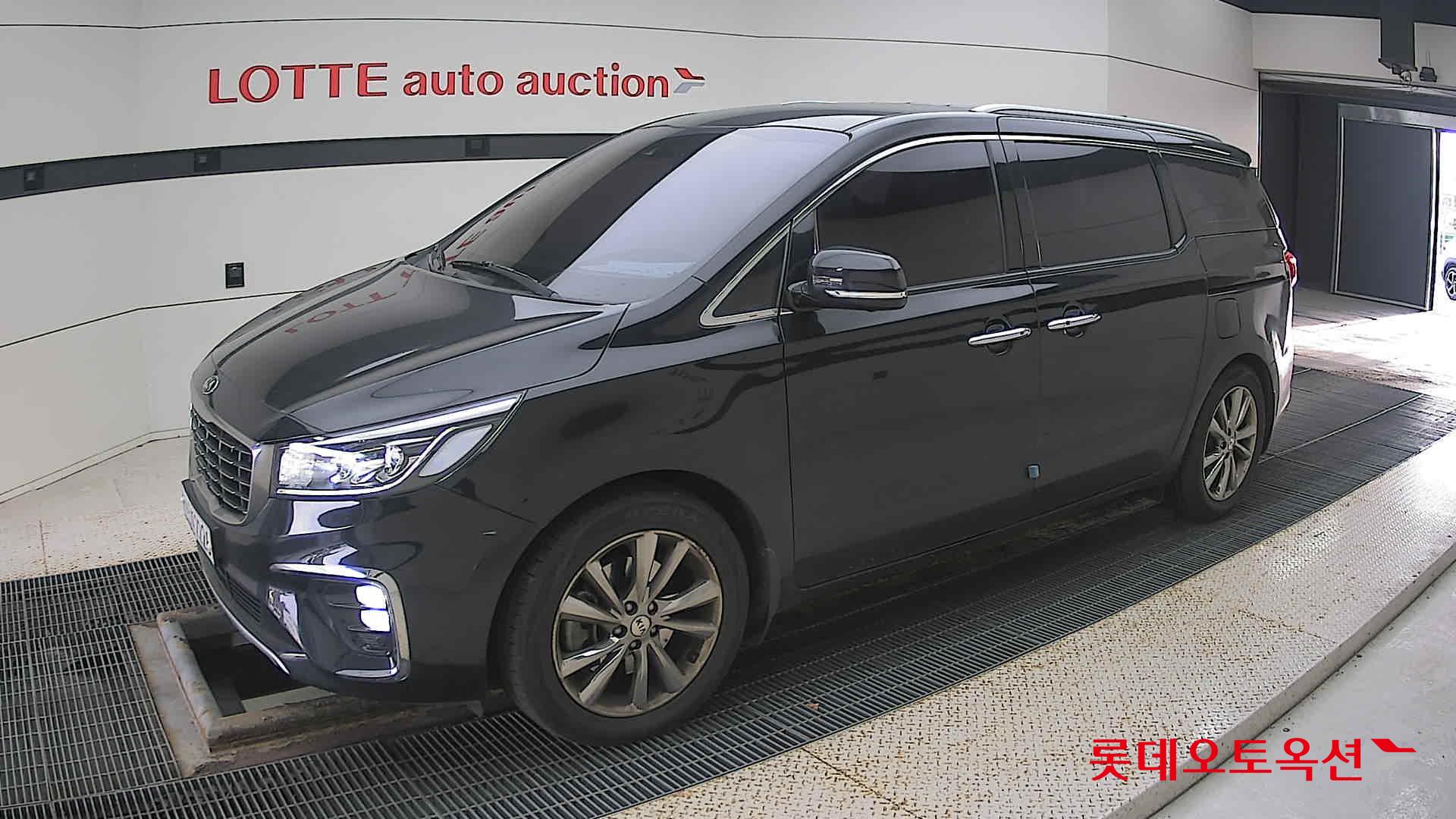 Kia Carnival Limousine id 3441815 из Кореи 13