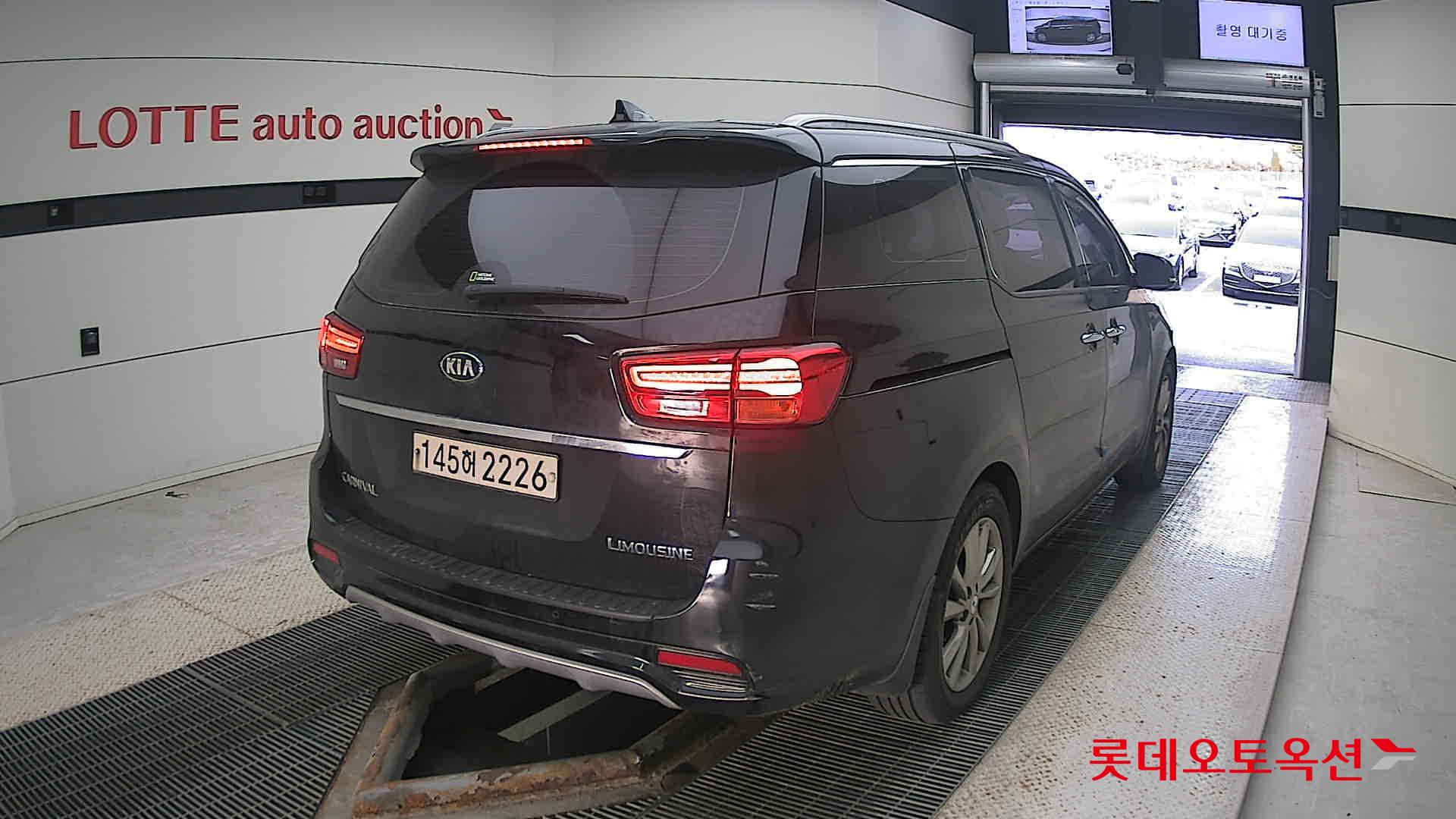 Kia Carnival Limousine id 3441815 из Кореи 20