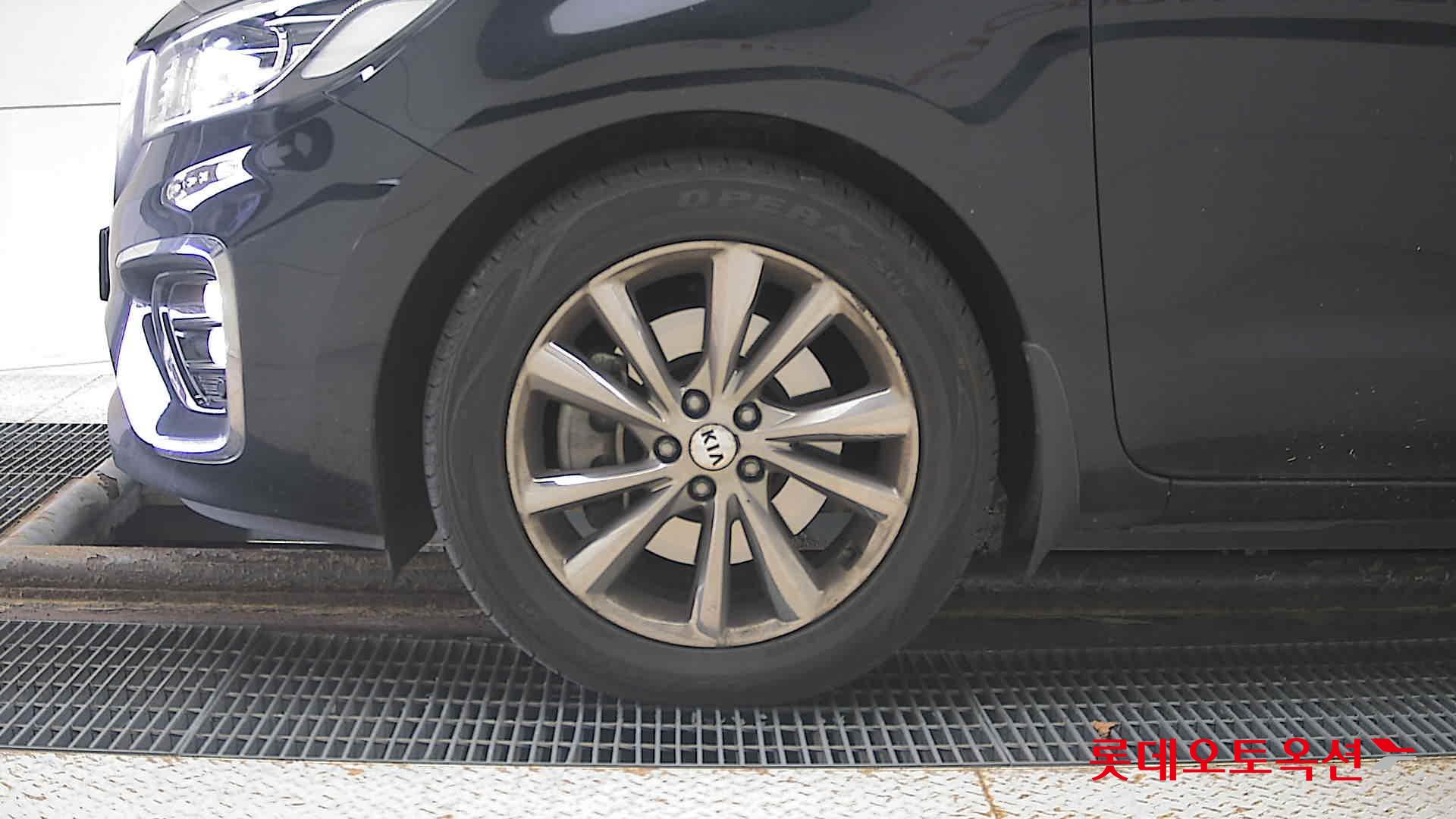 Kia Carnival Limousine id 3441815 из Кореи 21