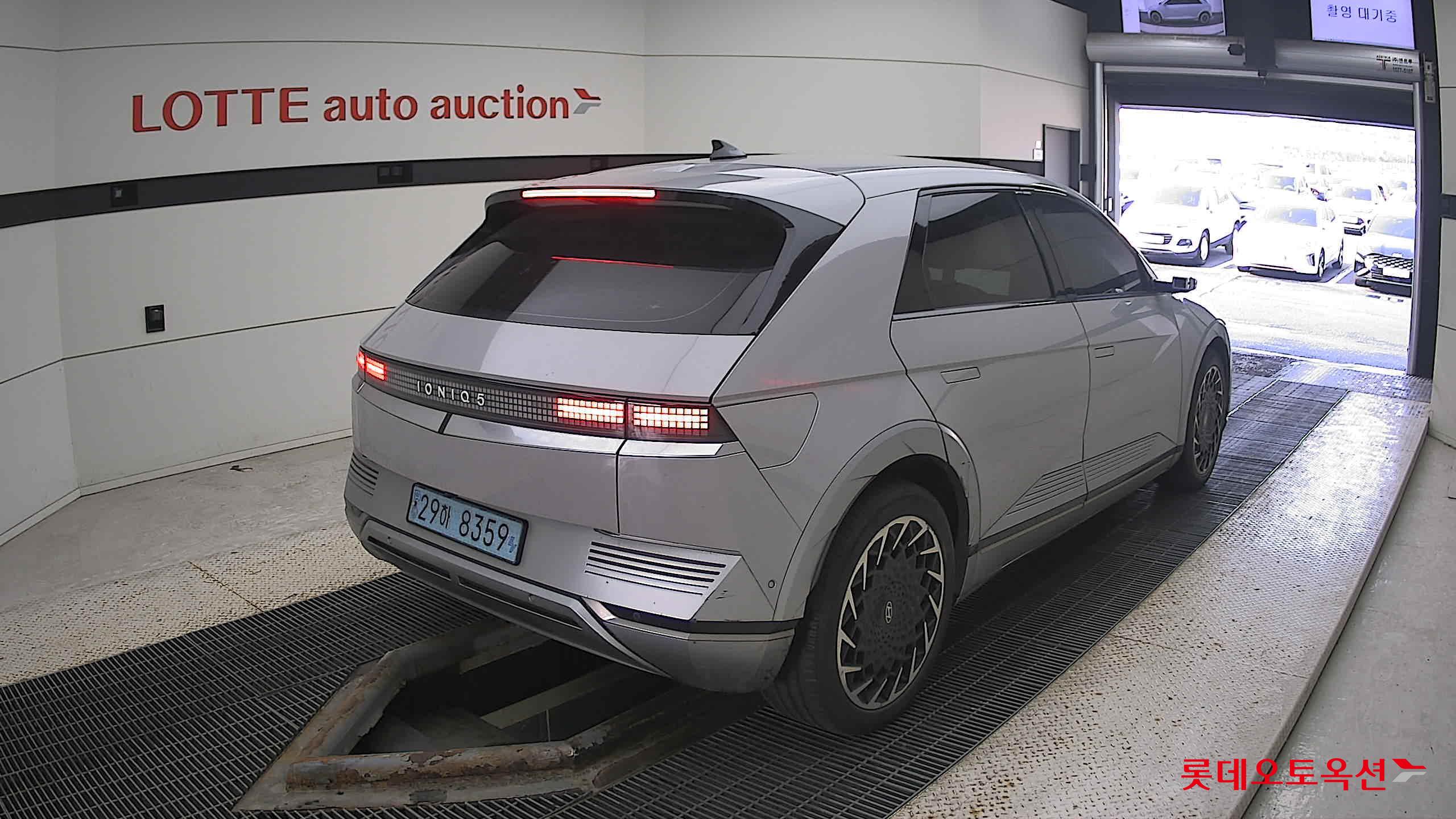 Hyundai IONIQ 5 2022 Cyber Grey Metallic из Кореи, фото 4