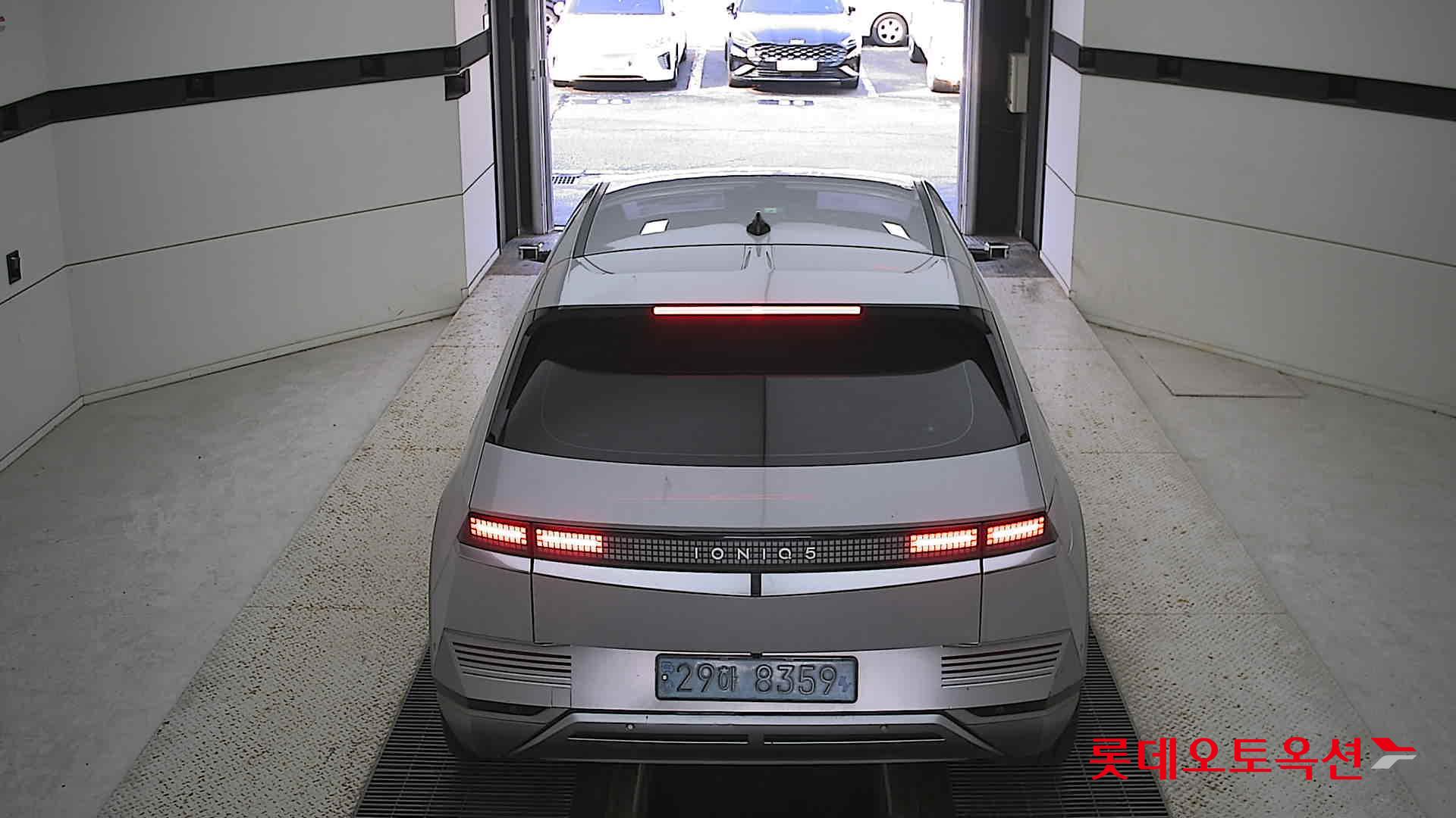 Hyundai IONIQ 5 2022 Cyber Grey Metallic из Кореи, фото 5