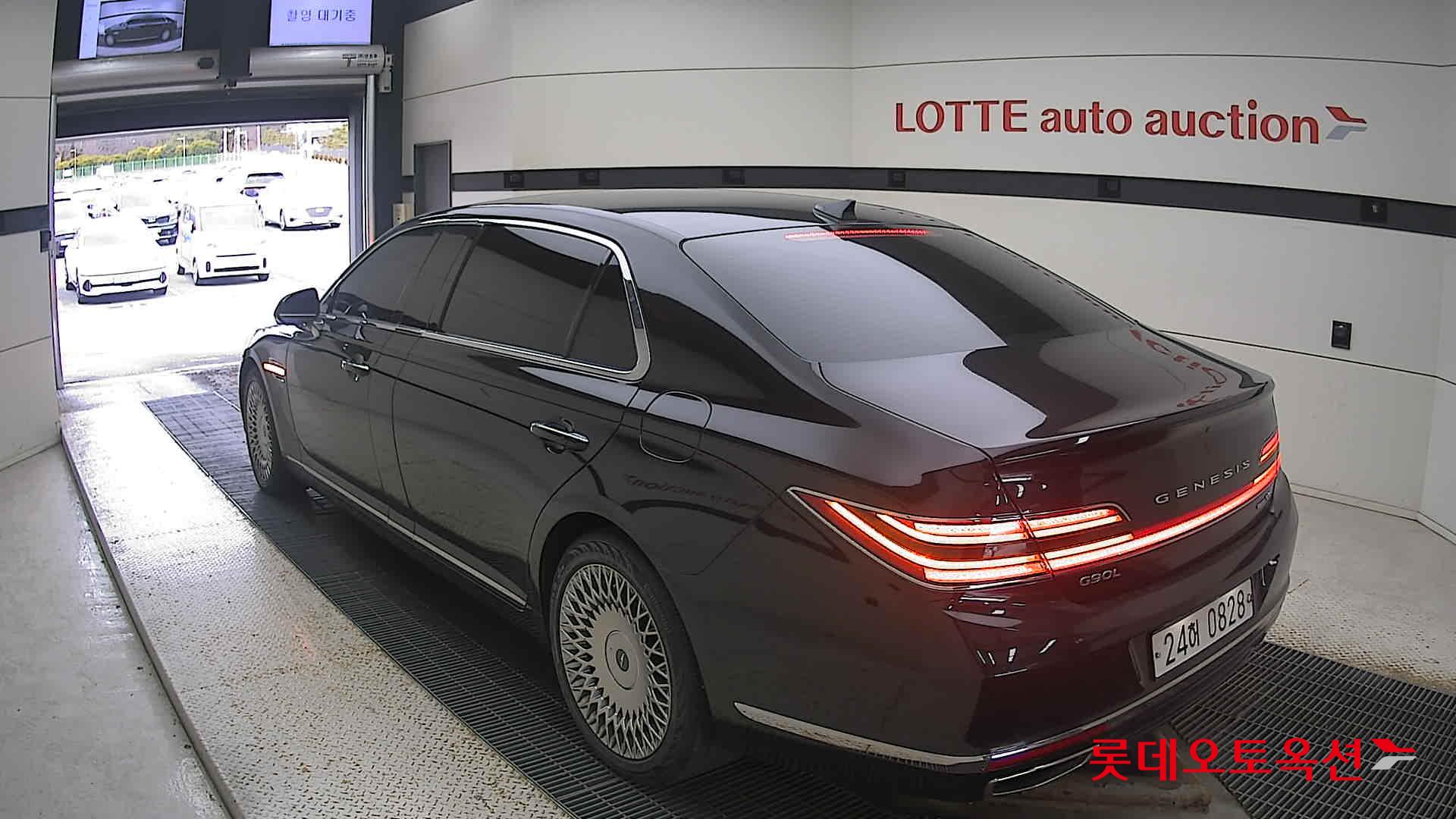 Hyundai G90 LIMOUSINE 2019 Titanium Black из Кореи, фото 6