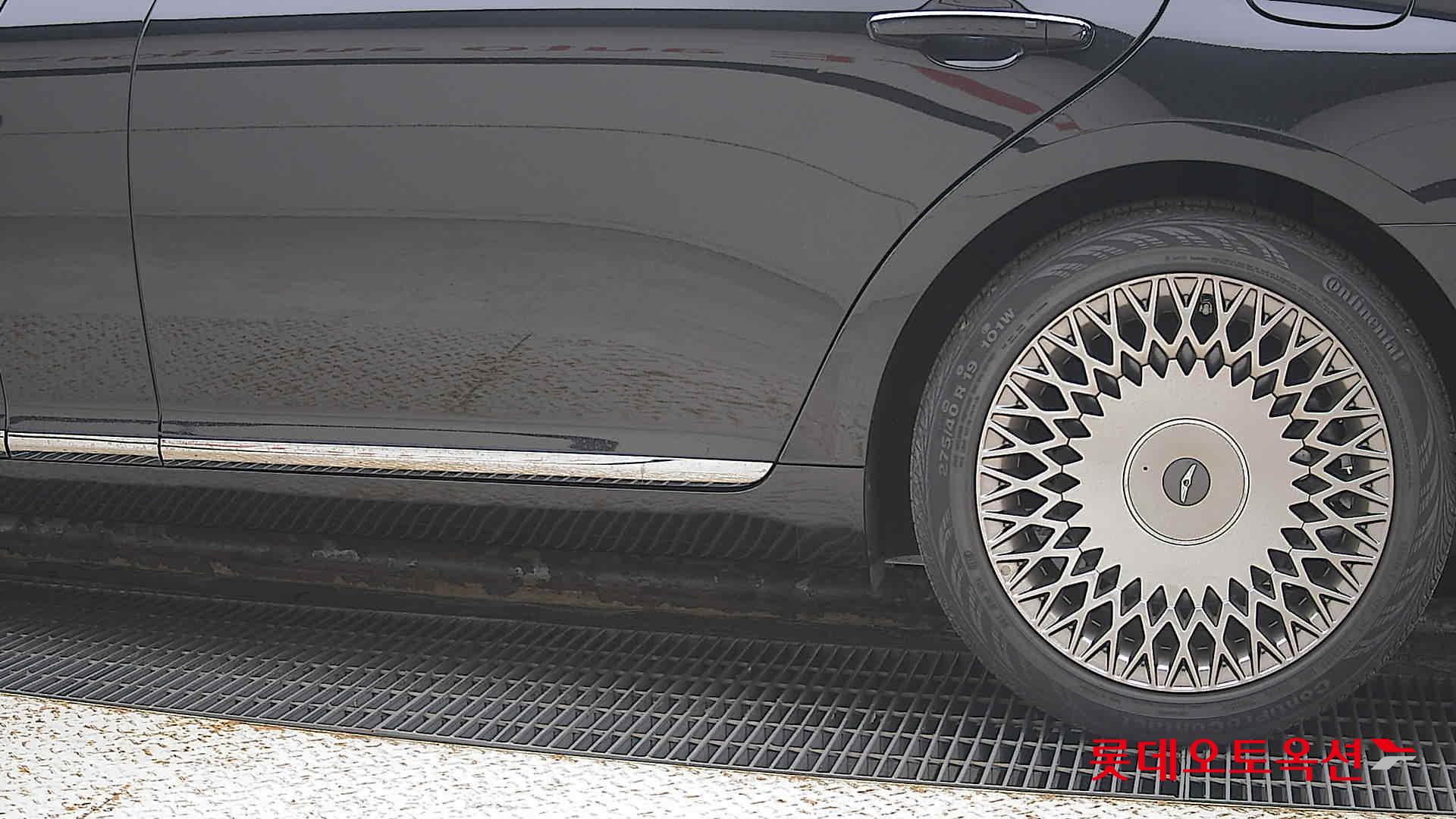 Hyundai G90 LIMOUSINE id 3436622 из Кореи 22