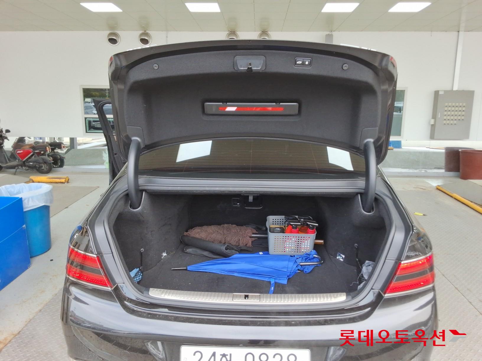 Hyundai G90 LIMOUSINE id 3436622 из Кореи 37