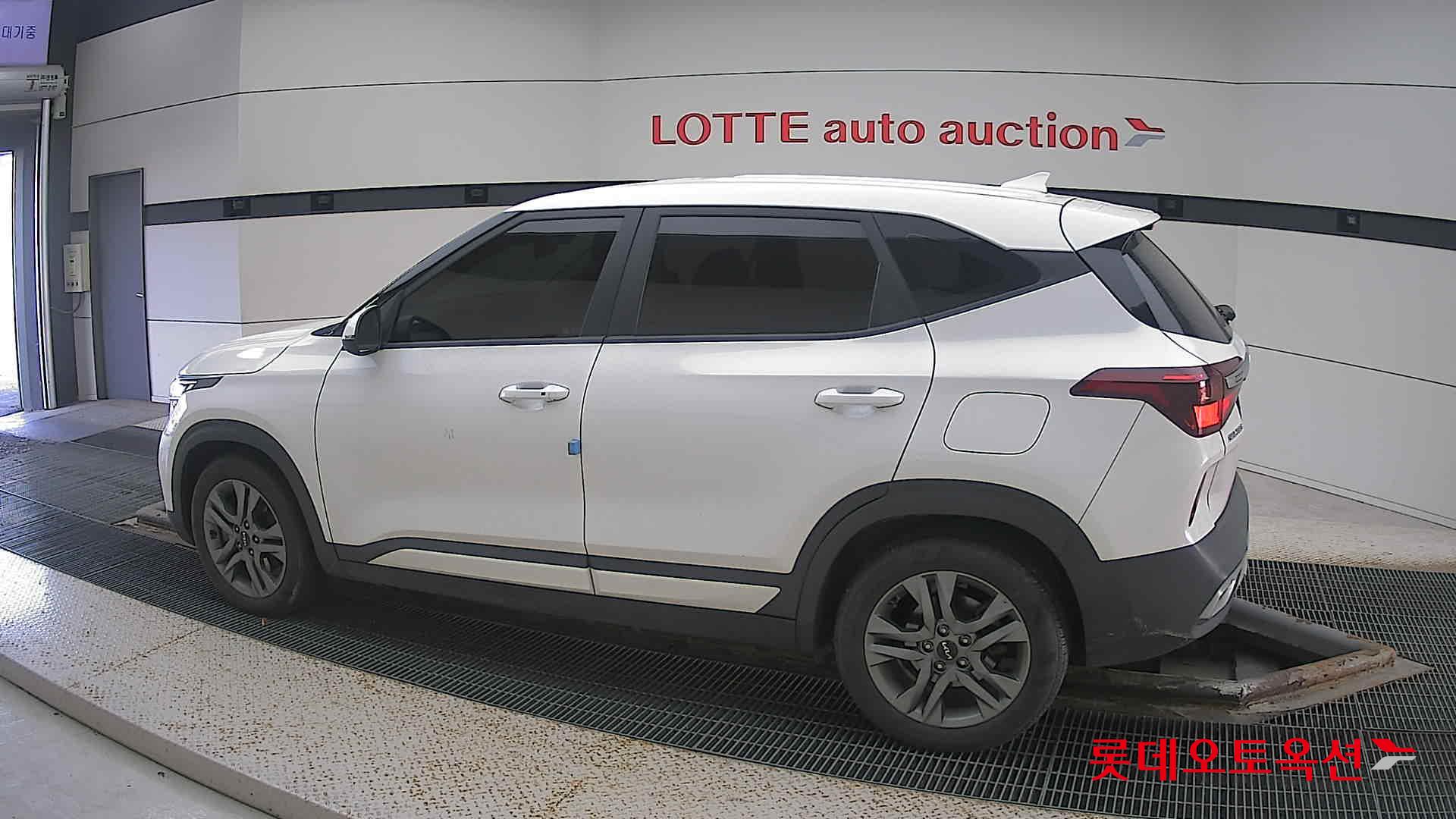 Kia Seltos id 3436652 из Кореи 11