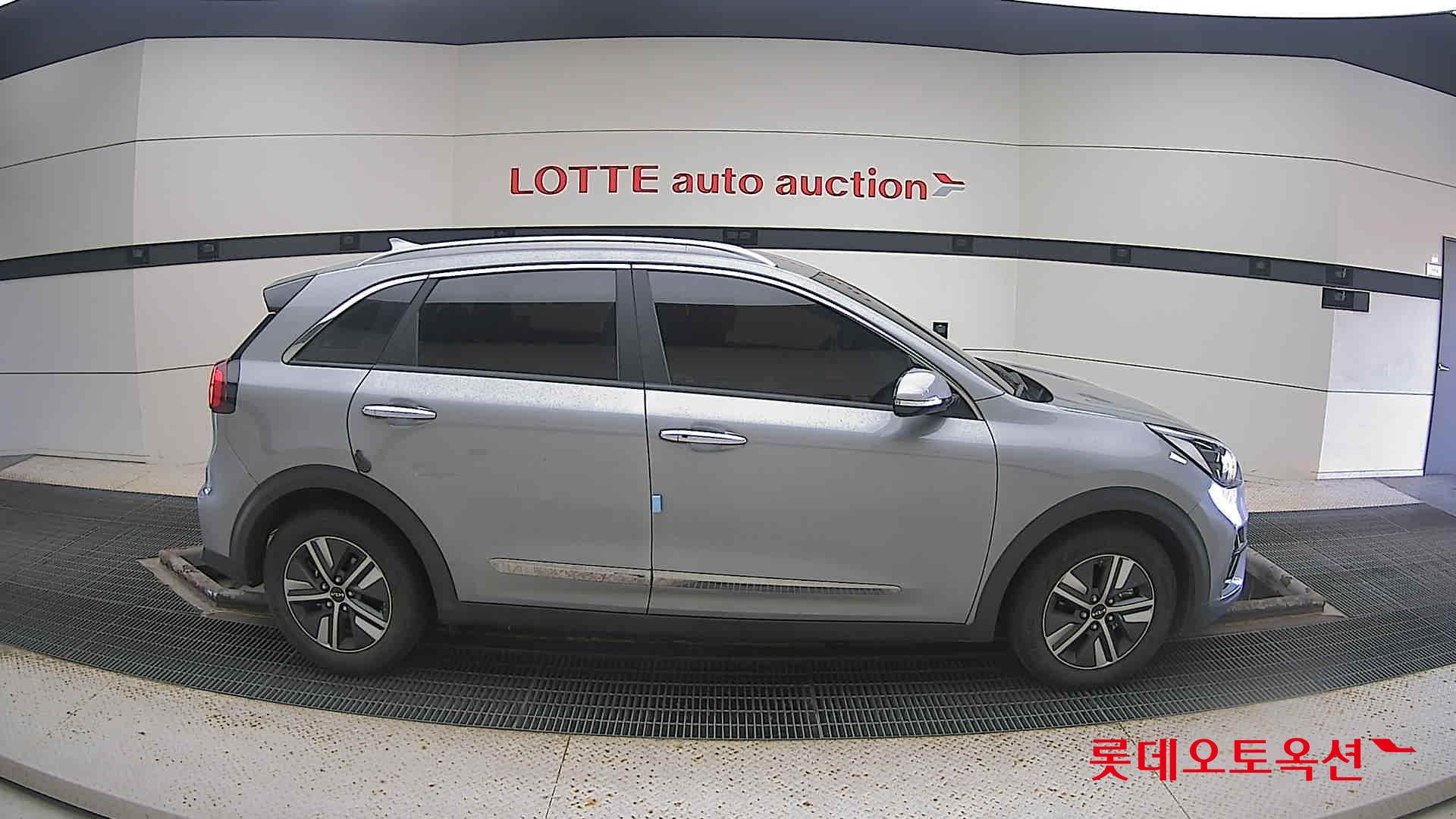 Kia Niro Hybrid 2022 Steelgray из Кореи, фото 3