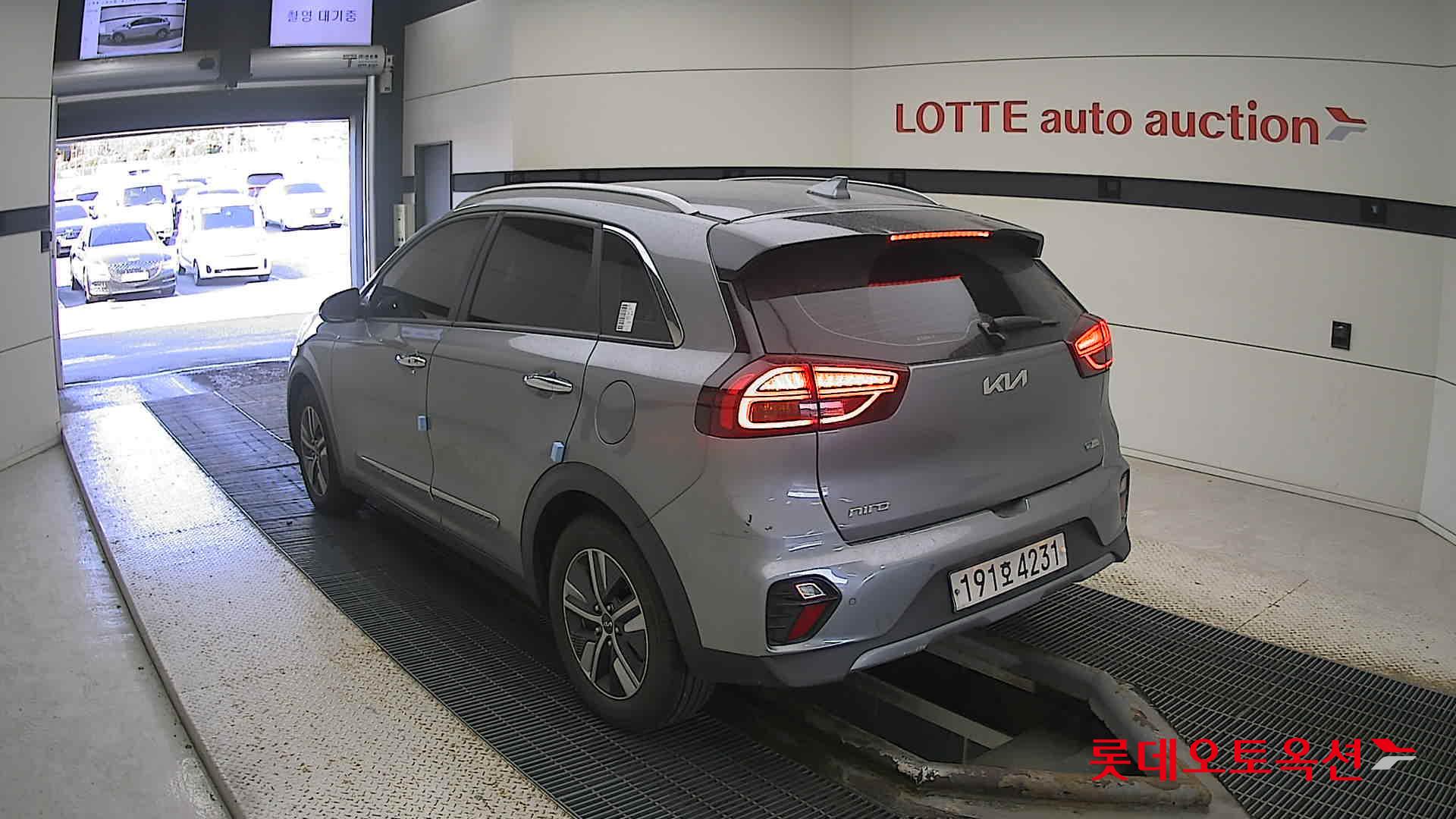 Kia Niro Hybrid 2022 Steelgray из Кореи, фото 6