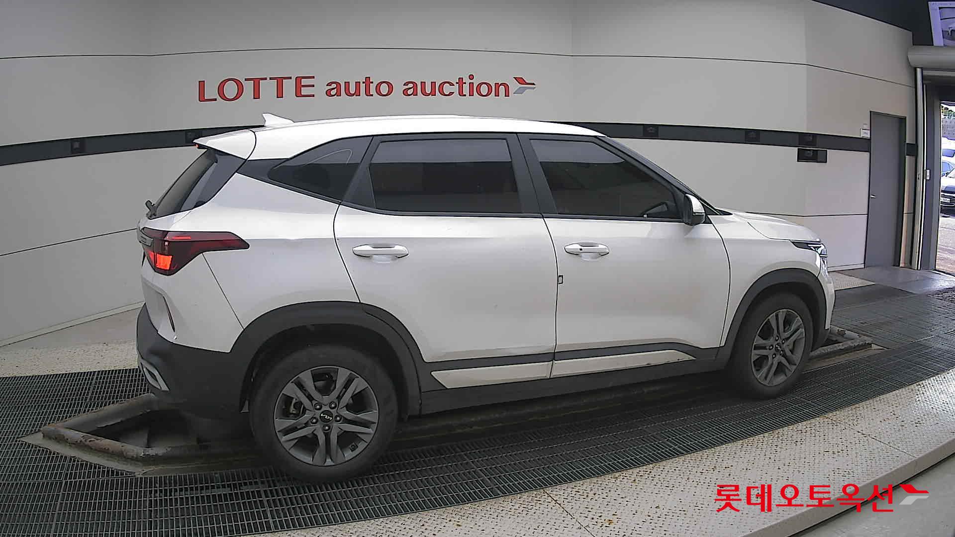 Kia Seltos id 3436654 из Кореи 18