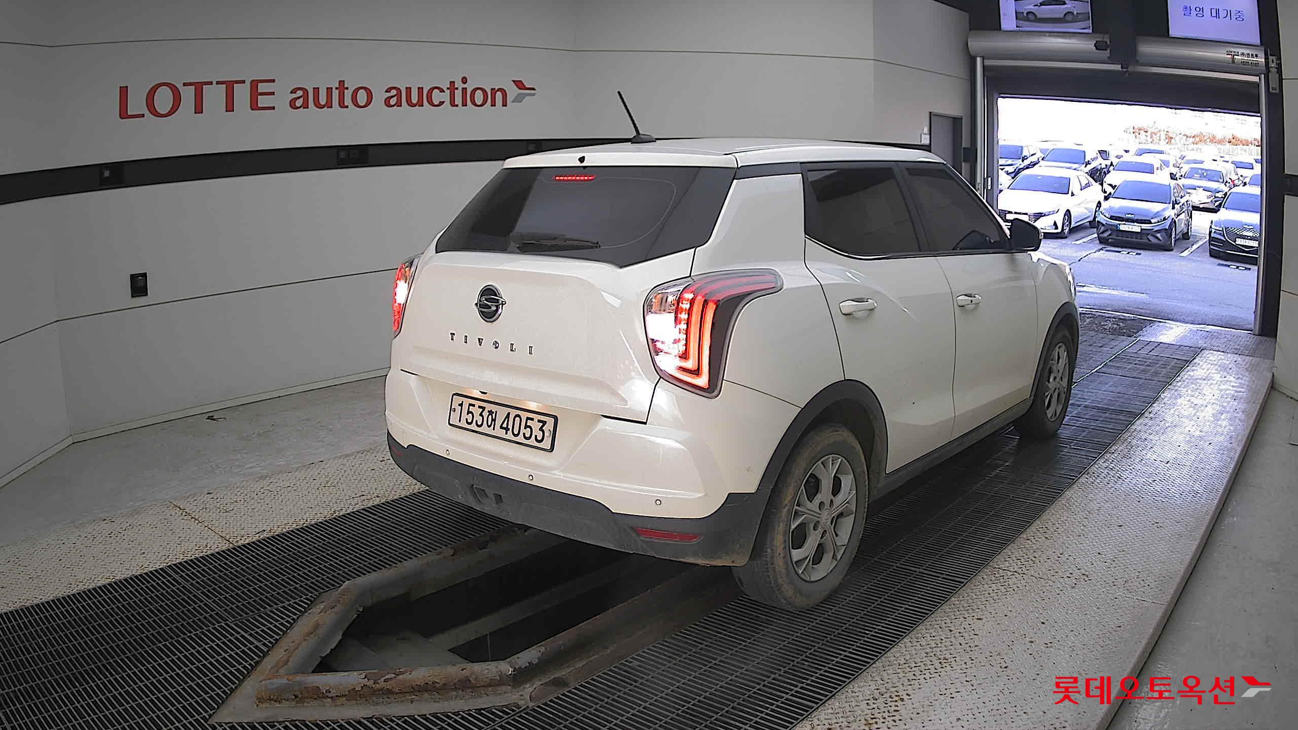 SsangYong Tivoli 2021 Grand White из Кореи, фото 4