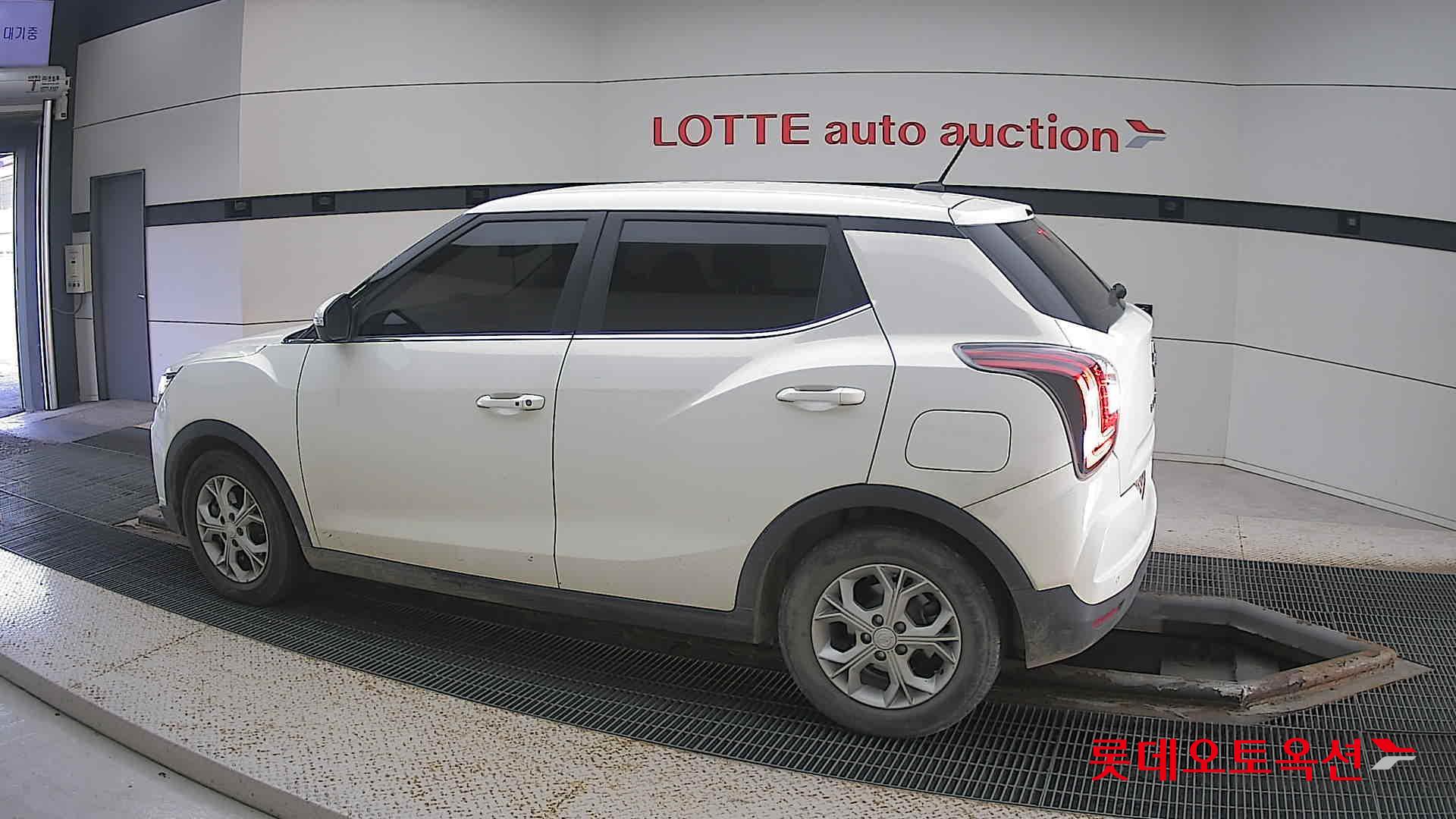 SsangYong Tivoli id 3441827 из Кореи 11