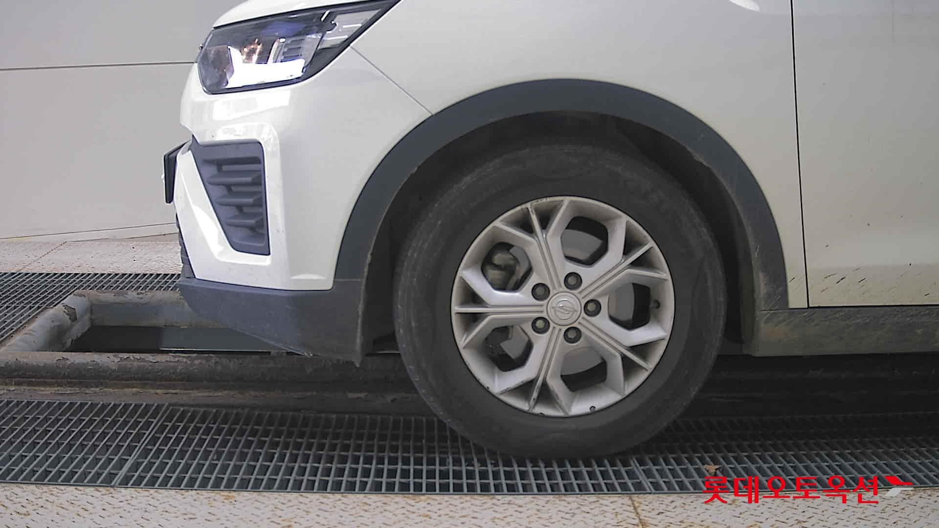 SsangYong Tivoli id 3441827 из Кореи 21