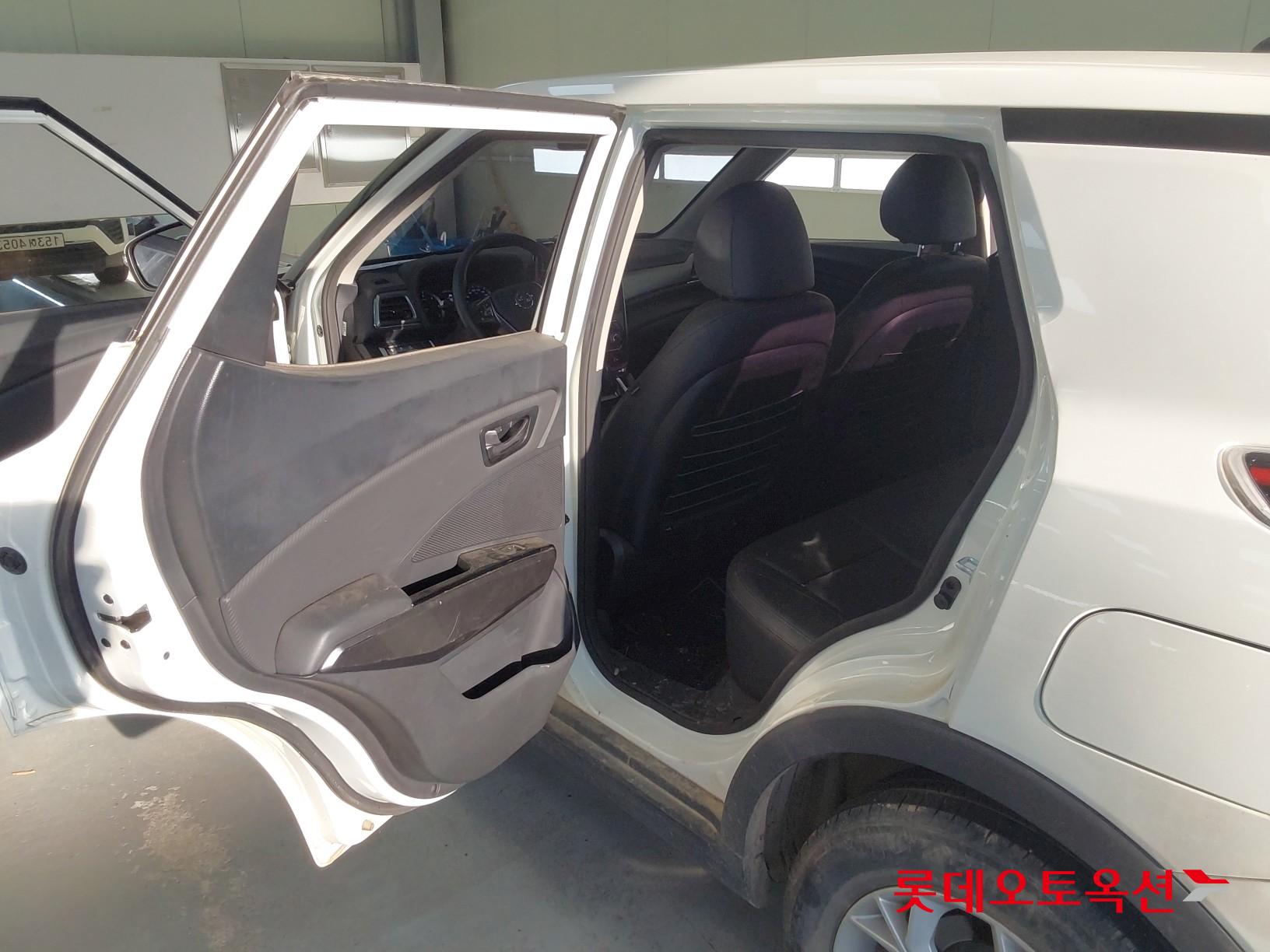 SsangYong Tivoli id 3441827 из Кореи 36