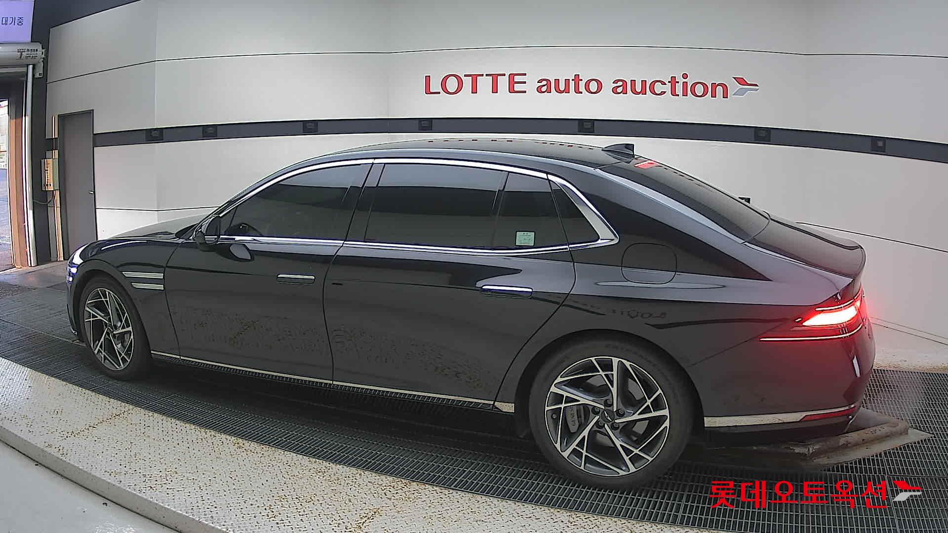 Hyundai G90 id 3436557 из Кореи 11