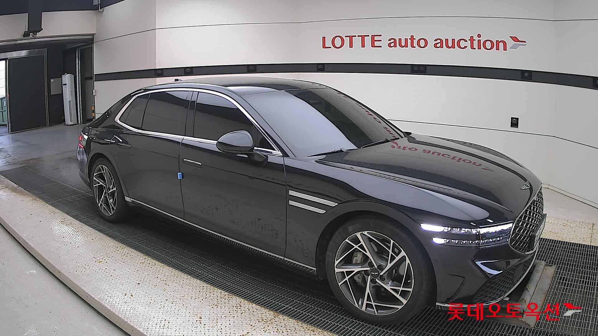 Hyundai G90 id 3436557 из Кореи 16