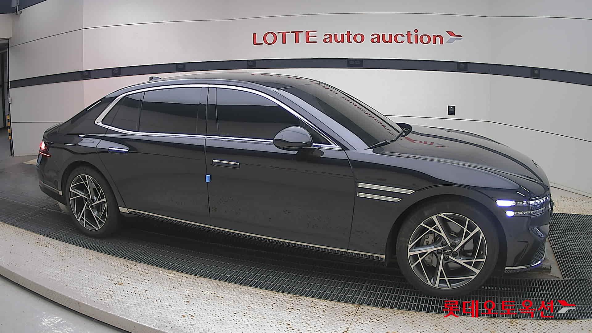 Hyundai G90 id 3436557 из Кореи 17