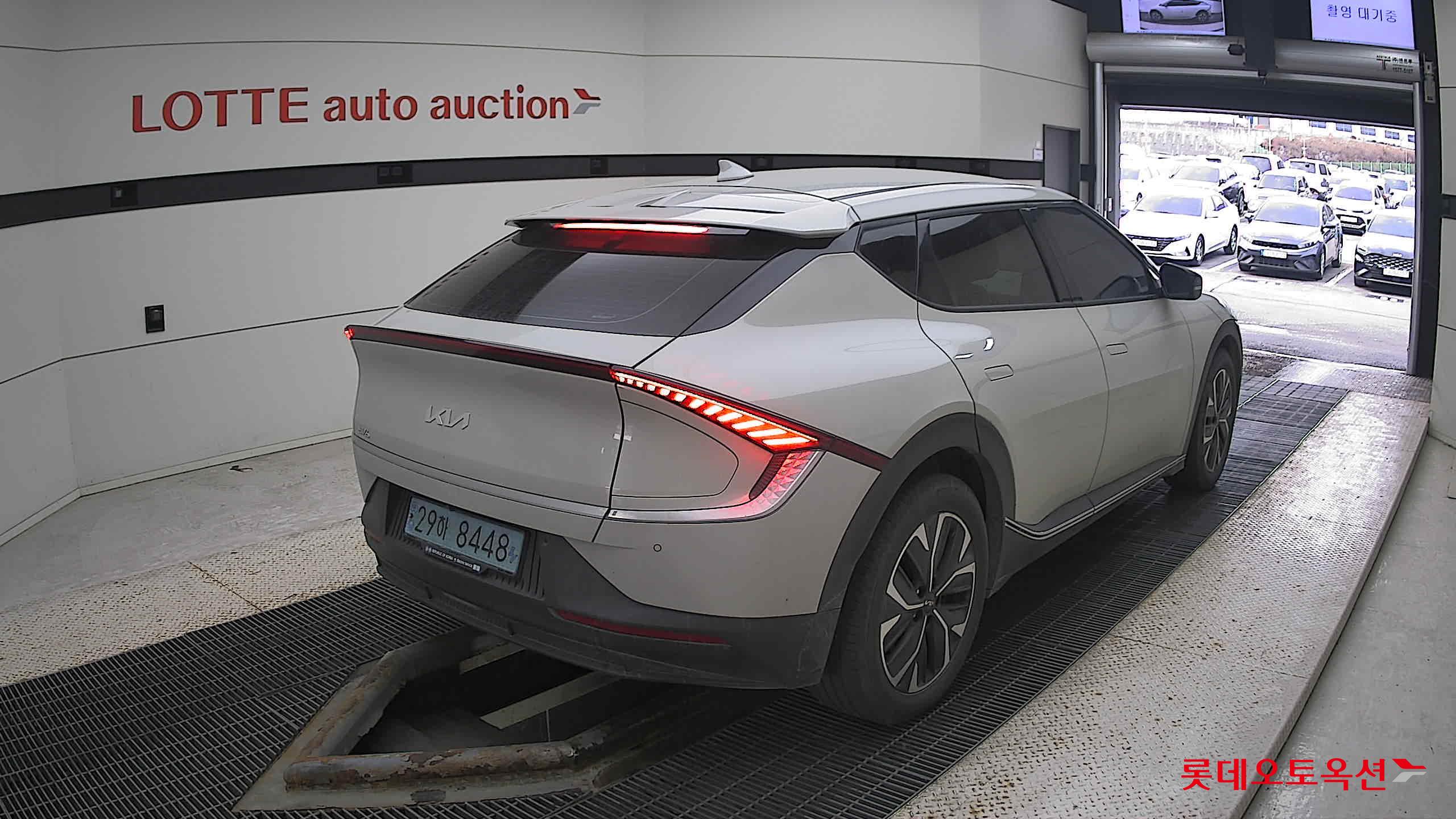 Kia EV6 2022 Glassier из Кореи, фото 4