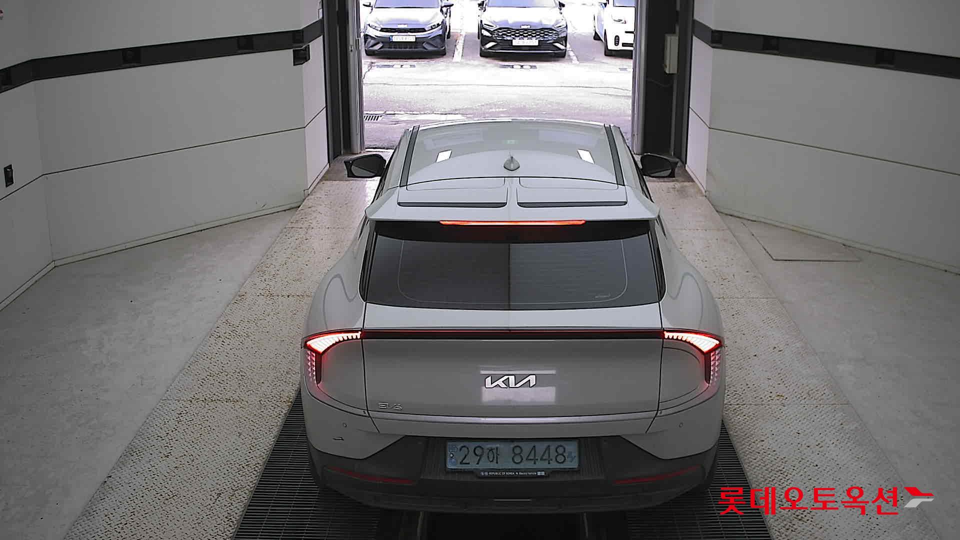 Kia EV6 2022 Glassier из Кореи, фото 5