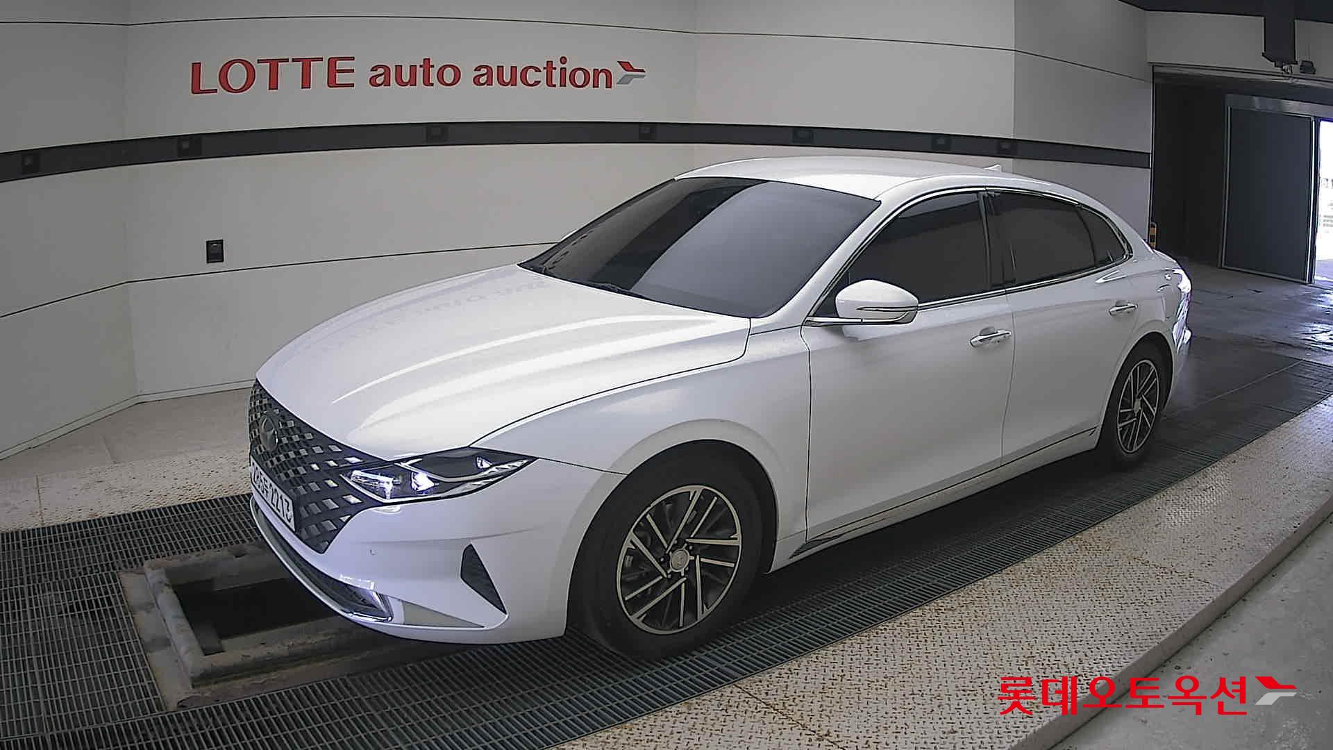 Hyundai Grandeur id 3628774 из Кореи 13